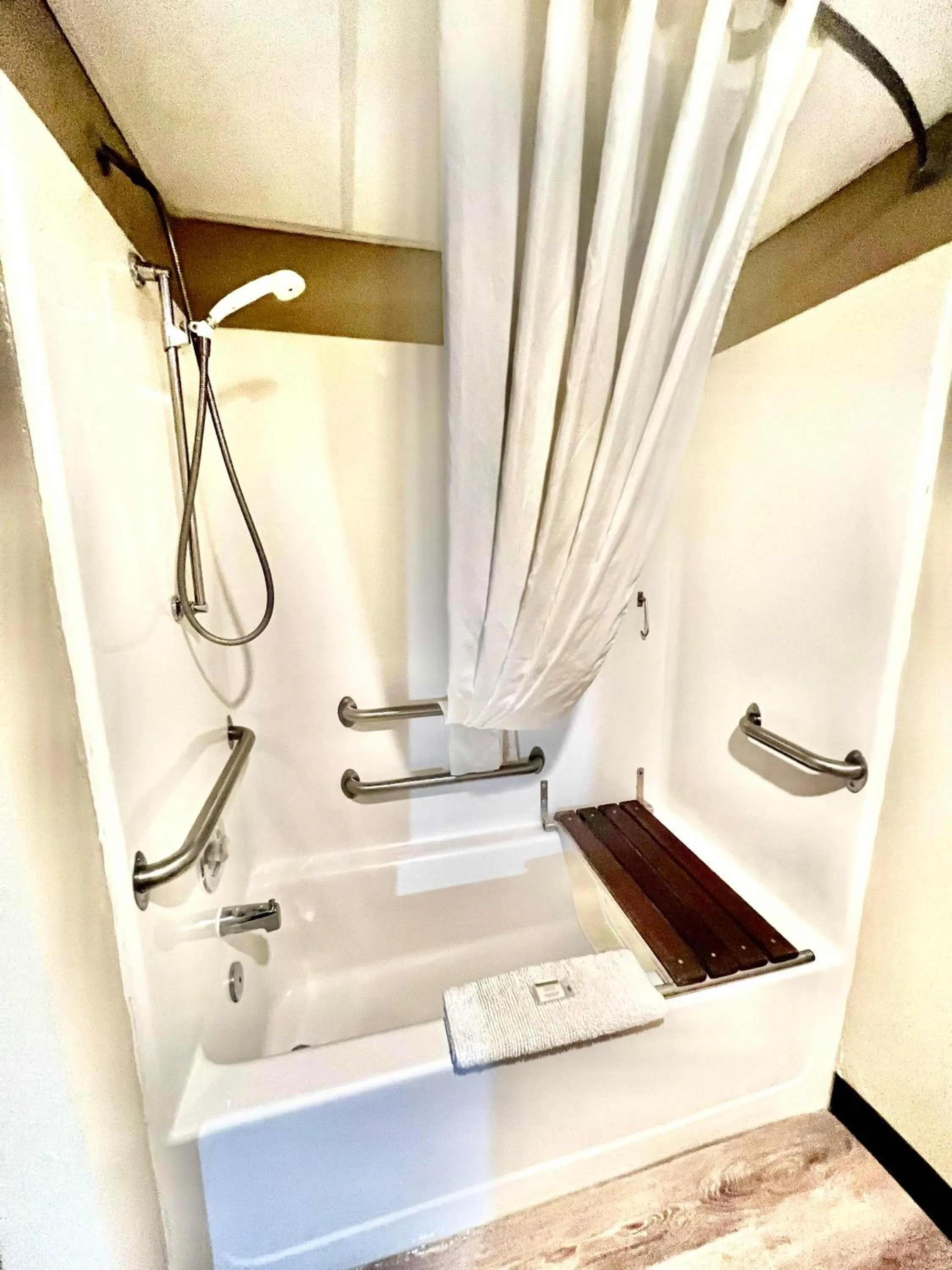 Super 8 by Wyndham Estherville