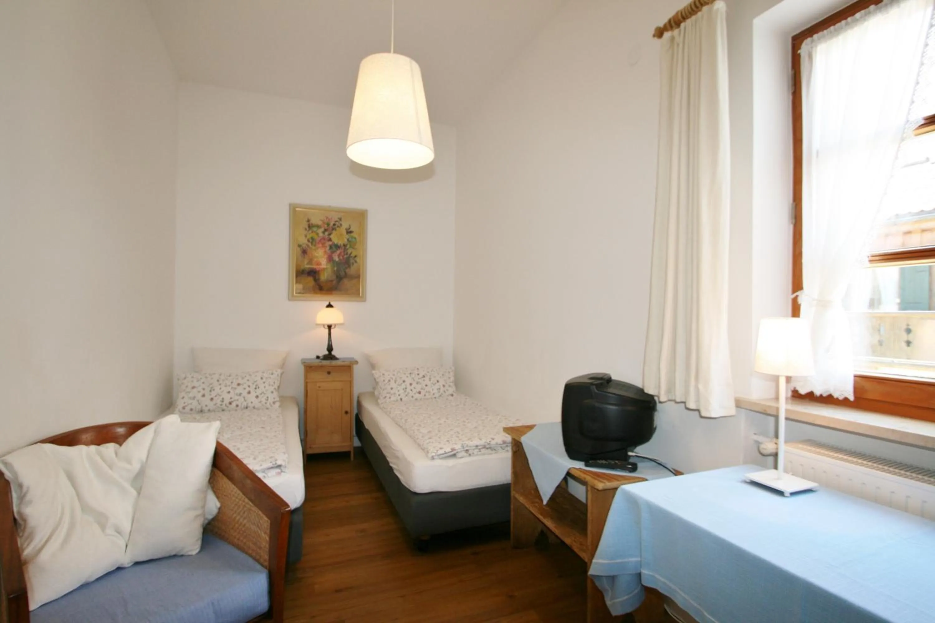 Bedroom, Bed in Hotel-Gasthof Rose