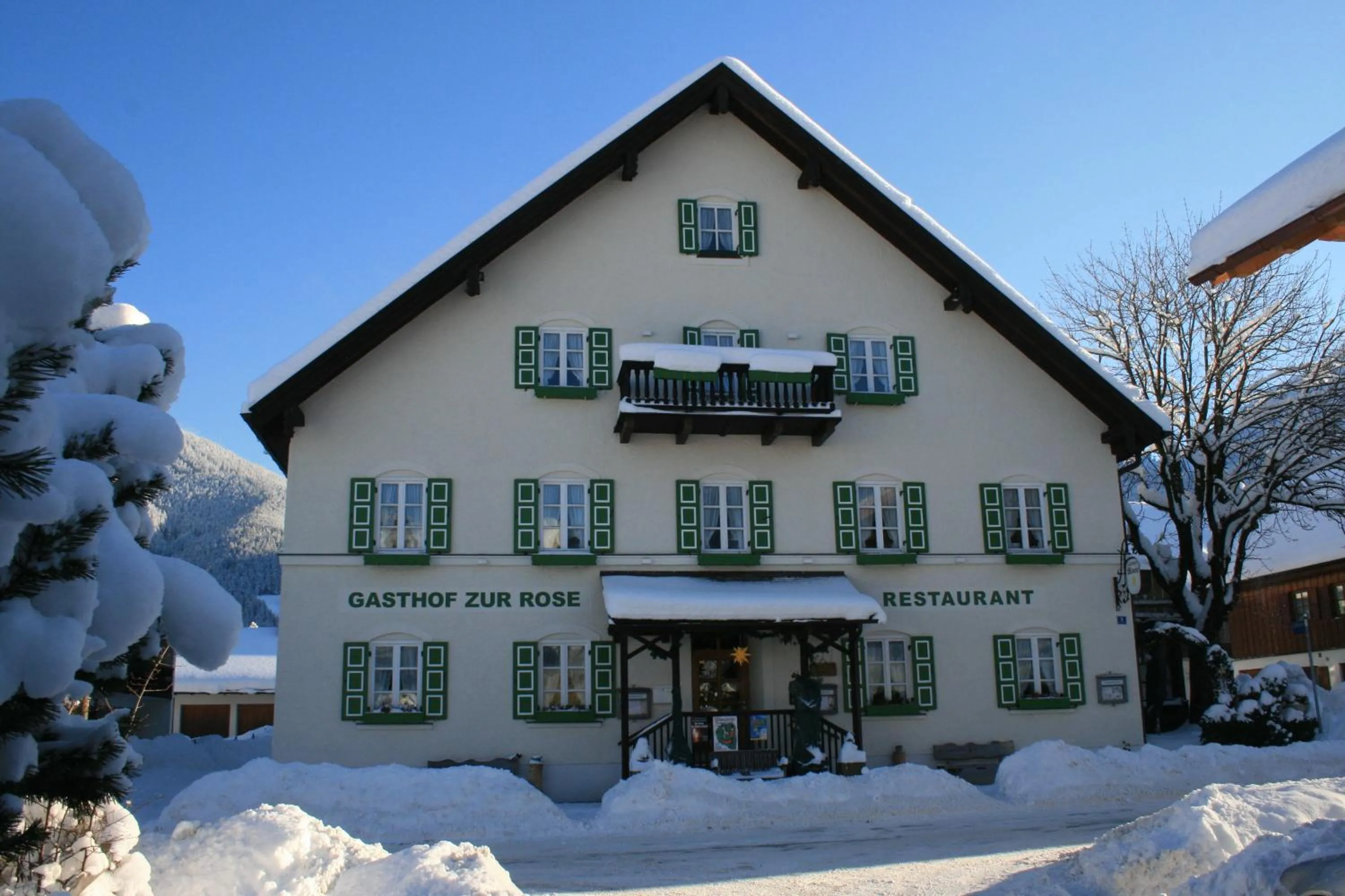 Property building in Hotel-Gasthof Rose