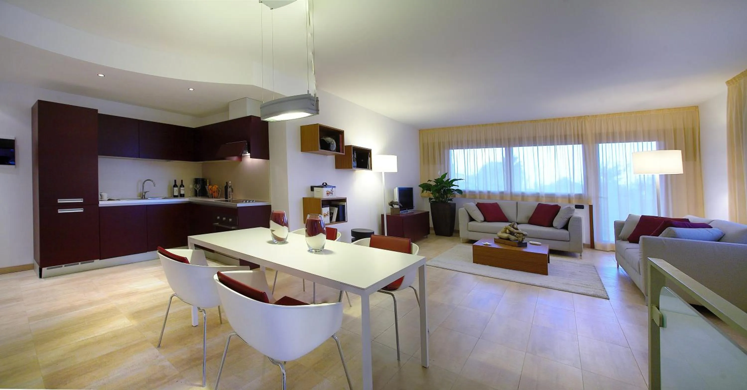 Photo of the whole room in Catania Hills Residence