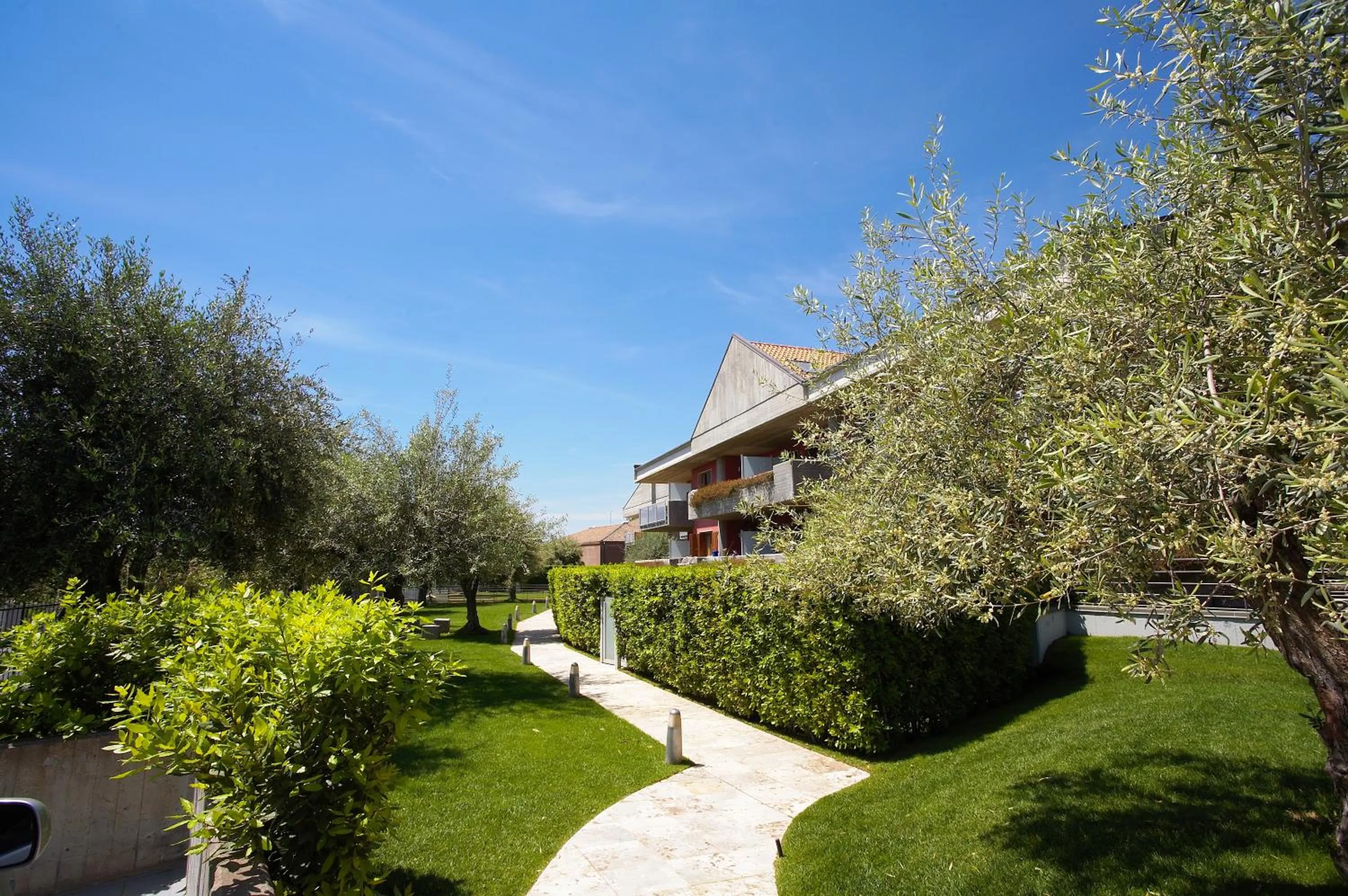 Garden in Catania Hills Residence