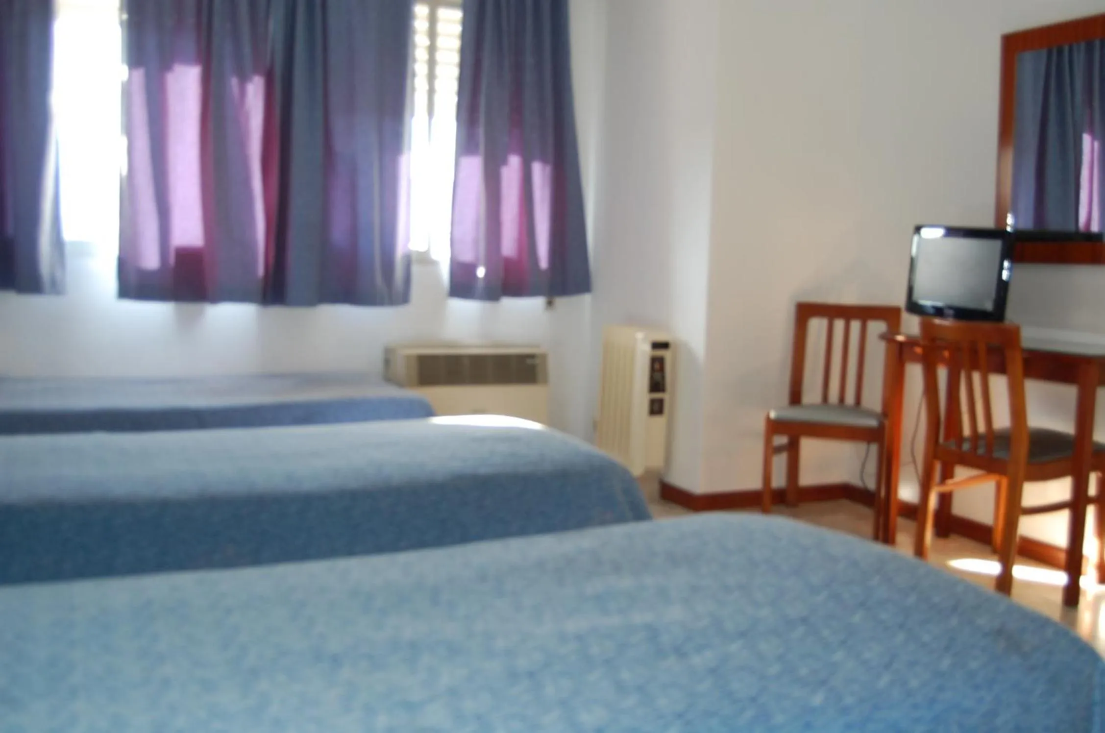 Bed in Hotel Marina Victoria