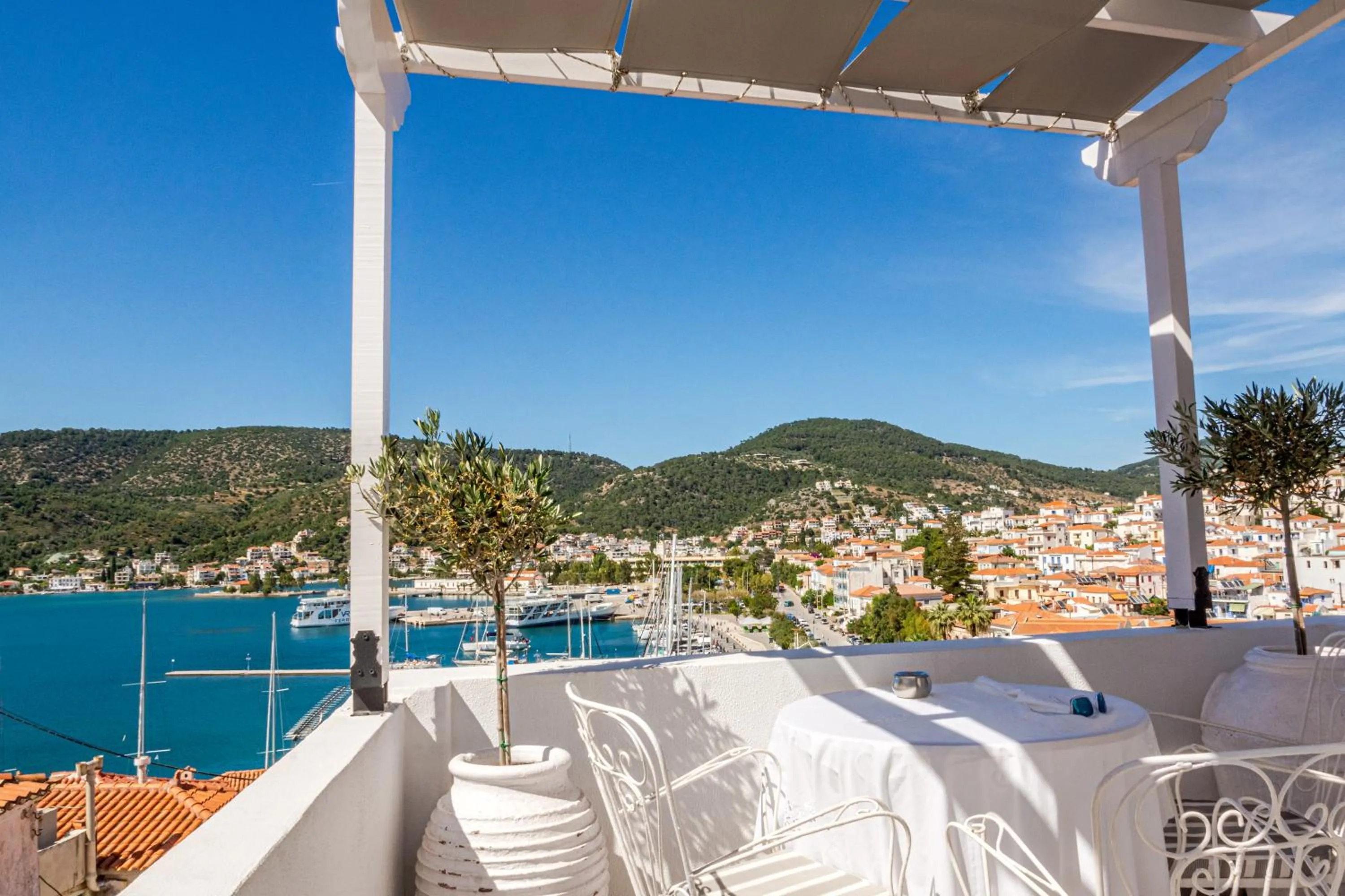 Balcony/Terrace in Gigi Rooms