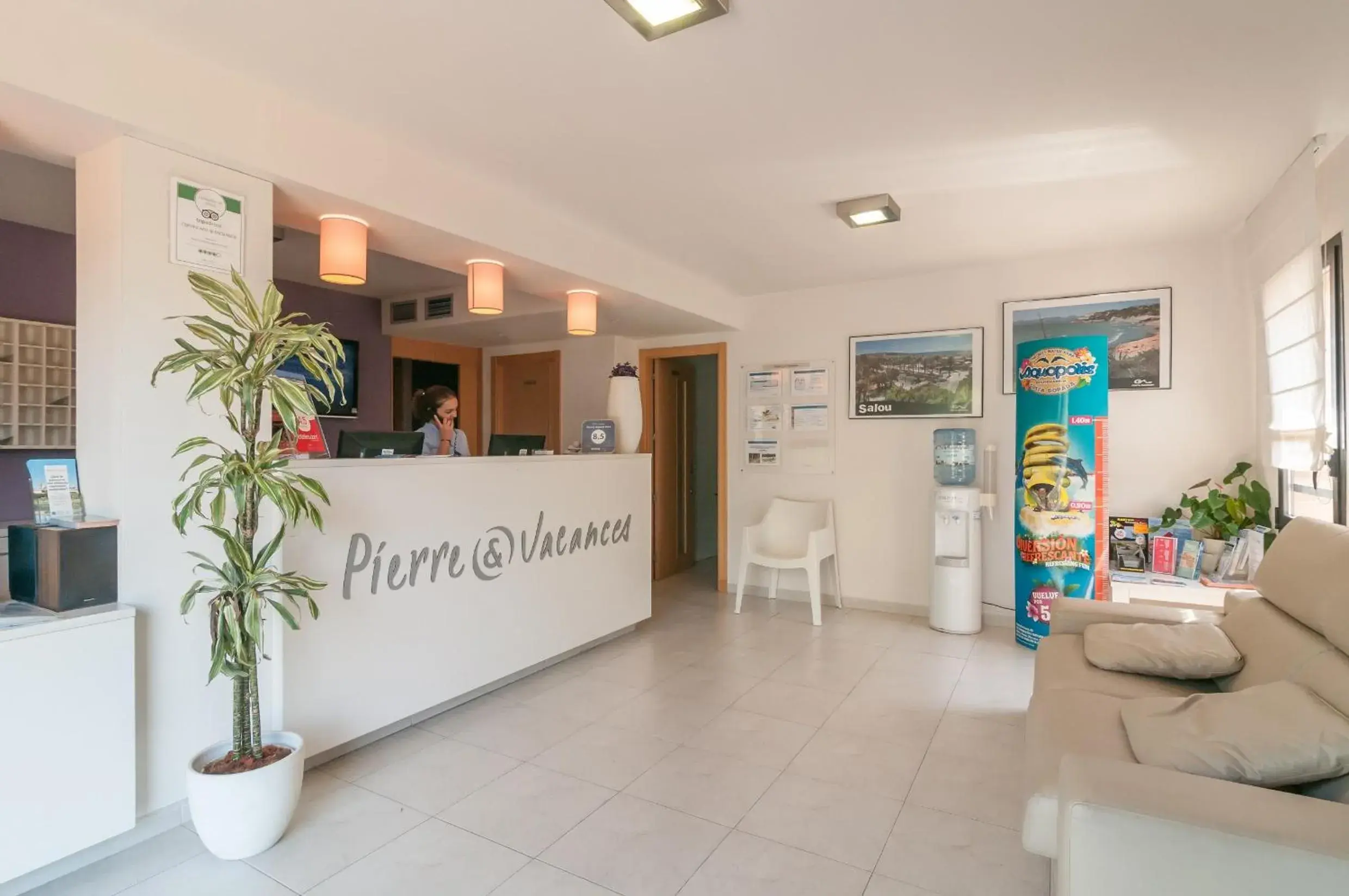 Lobby or reception in Pierre & Vacances Salou Lobby or reception in Pierre & Vacances Salou
