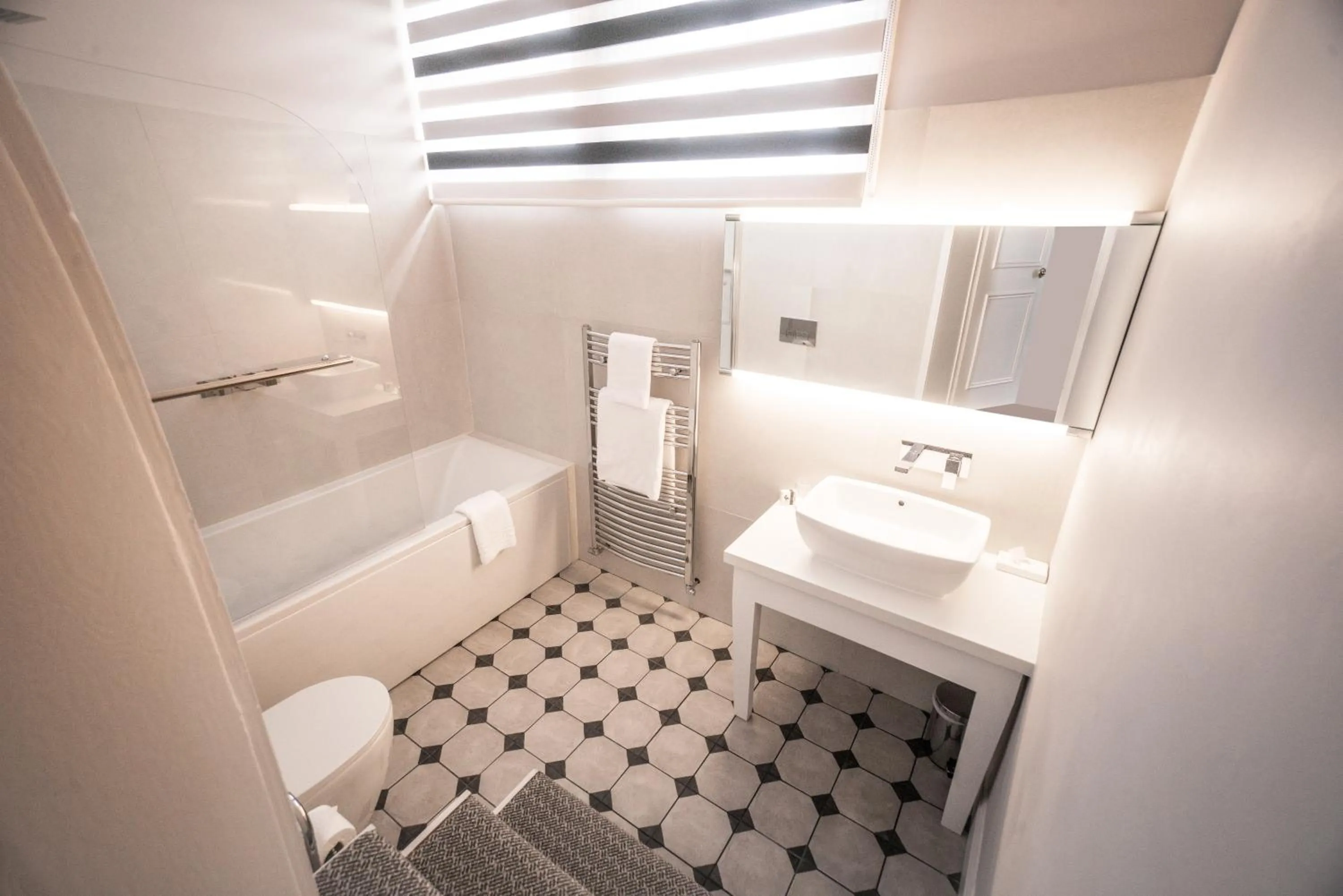 Bathroom in Steventon House Hotel