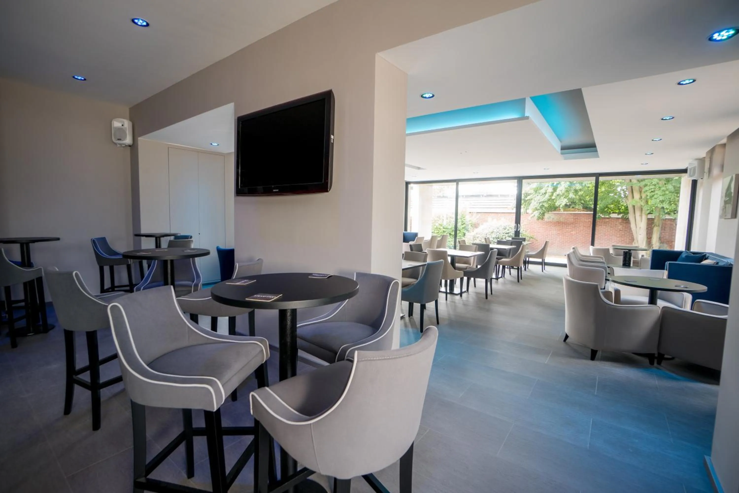 Restaurant/places to eat in Steventon House Hotel