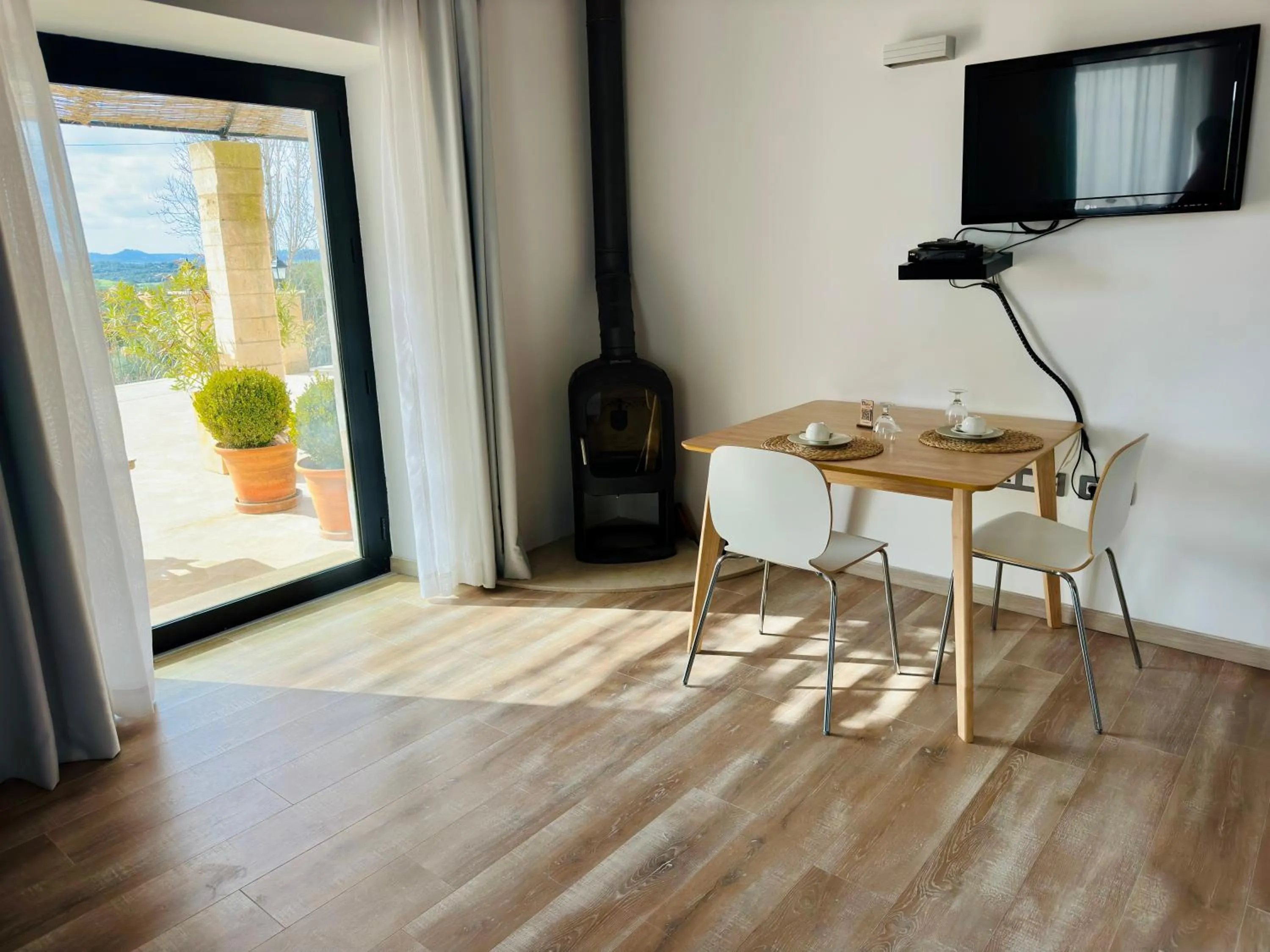 Dining area in Mater Ariany