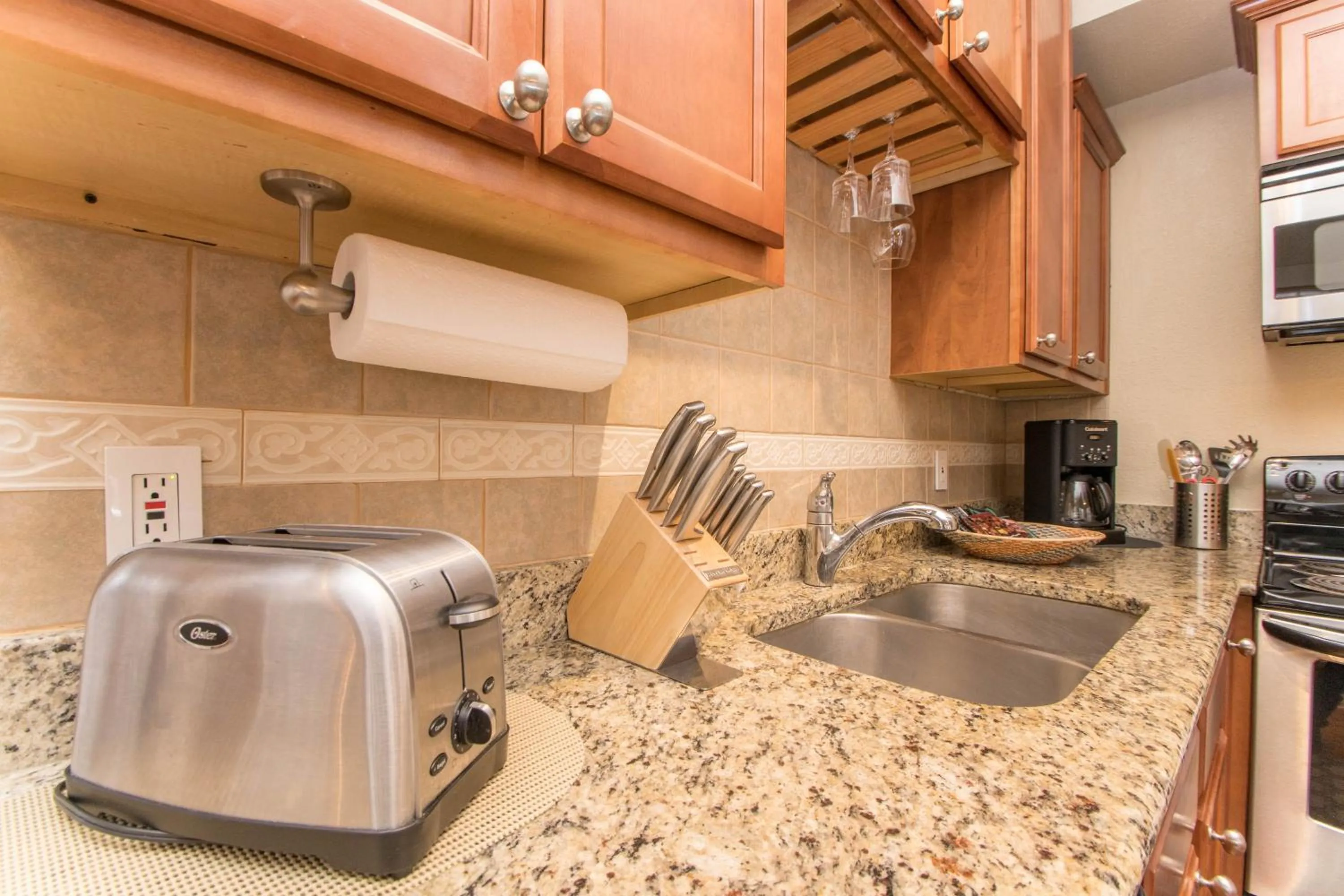 THE MADISON - San Antonio Riverwalk - Downtown - Convention Center