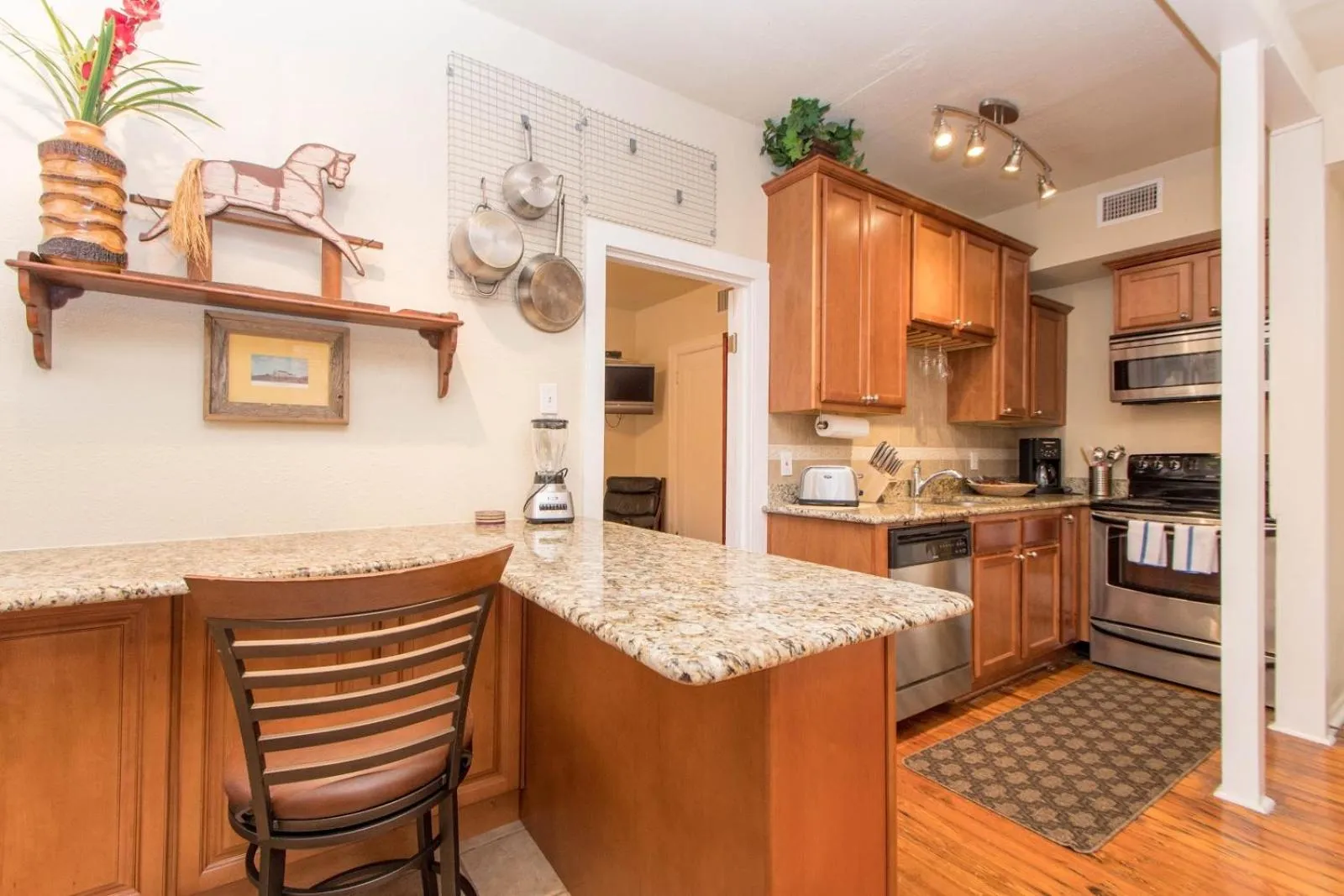 THE MADISON - San Antonio Riverwalk - Downtown - Convention Center