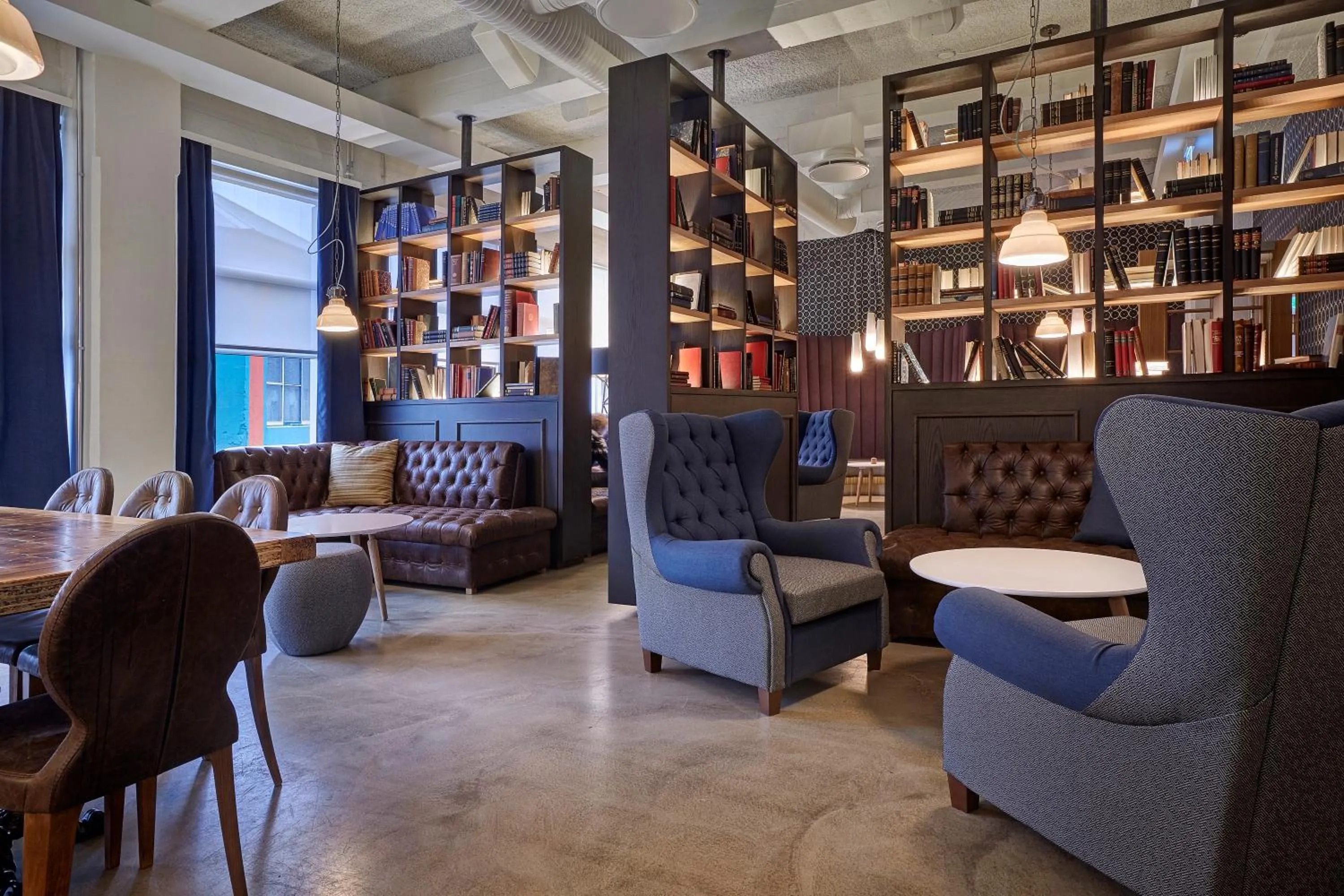 Communal lounge/ TV room in Reykjavik Marina - Berjaya Iceland Hotels