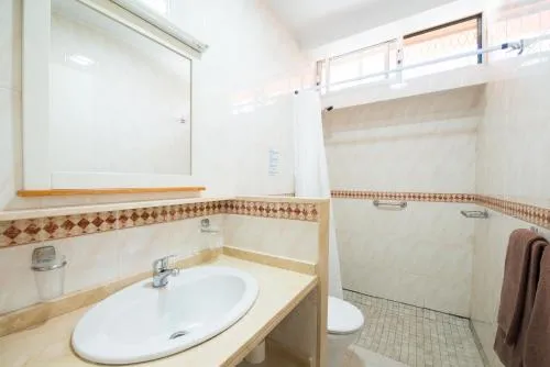 Bungalows Artemisa Gay Men Only