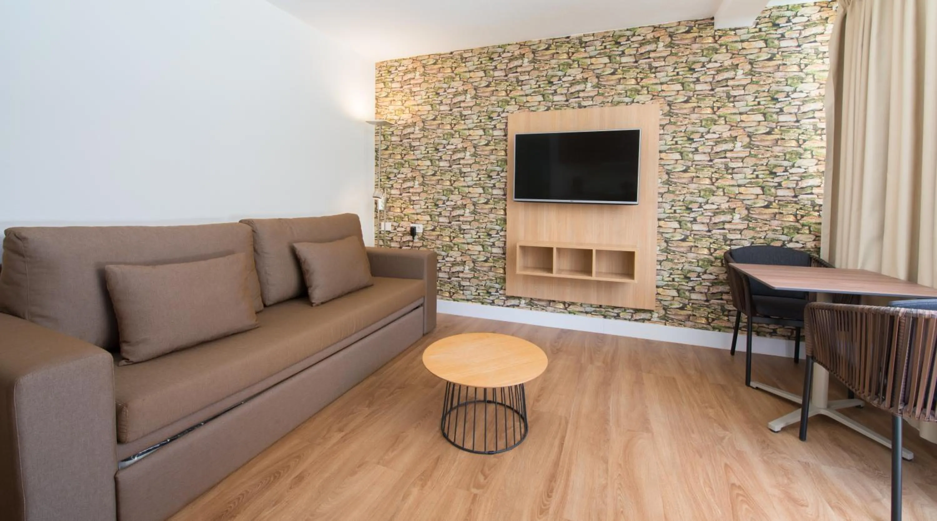 Lounge or bar in Bungalows Artemisa Gay Men Only