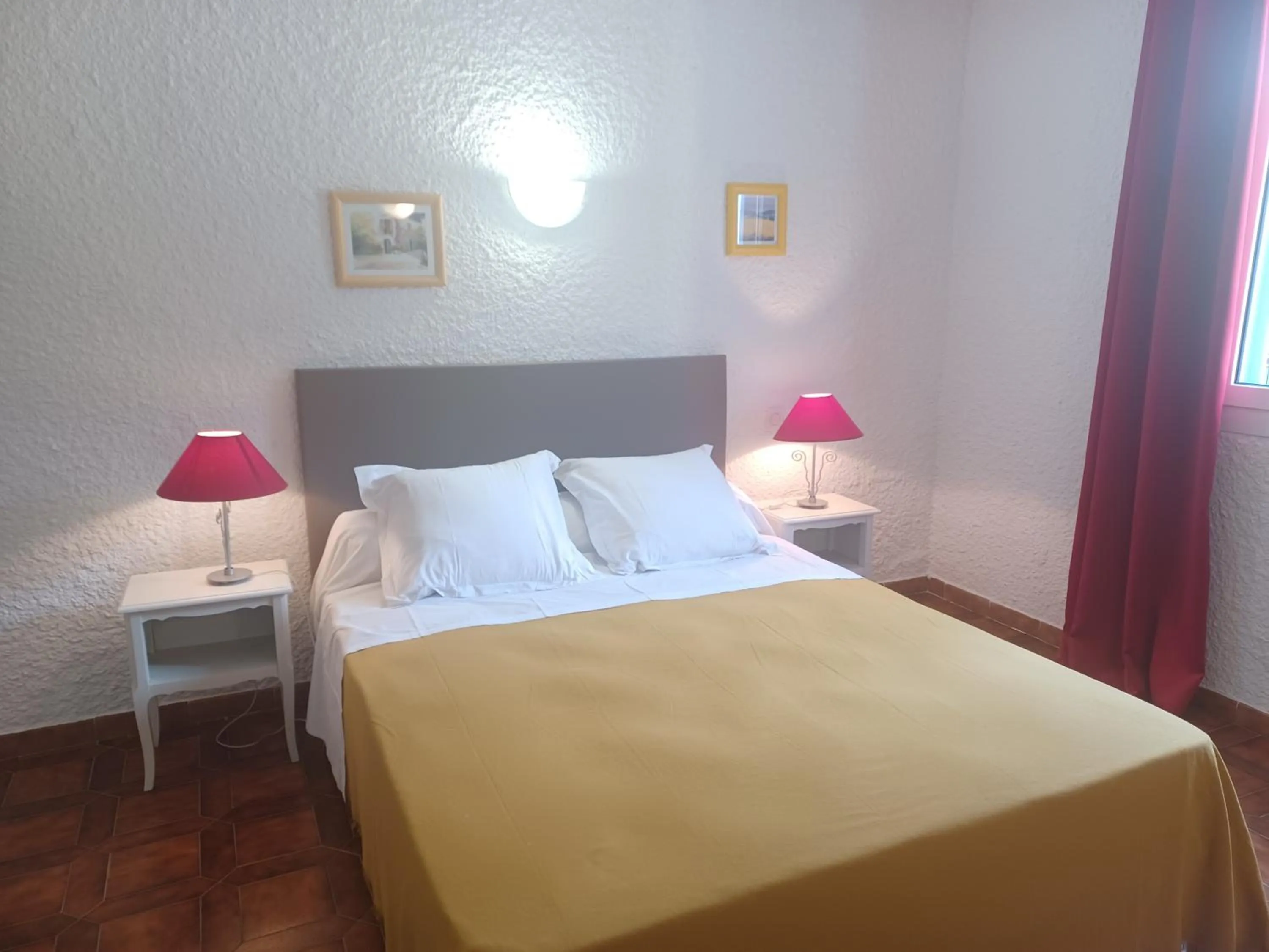 Bedroom, Bed in Hotel Cinque Arcate