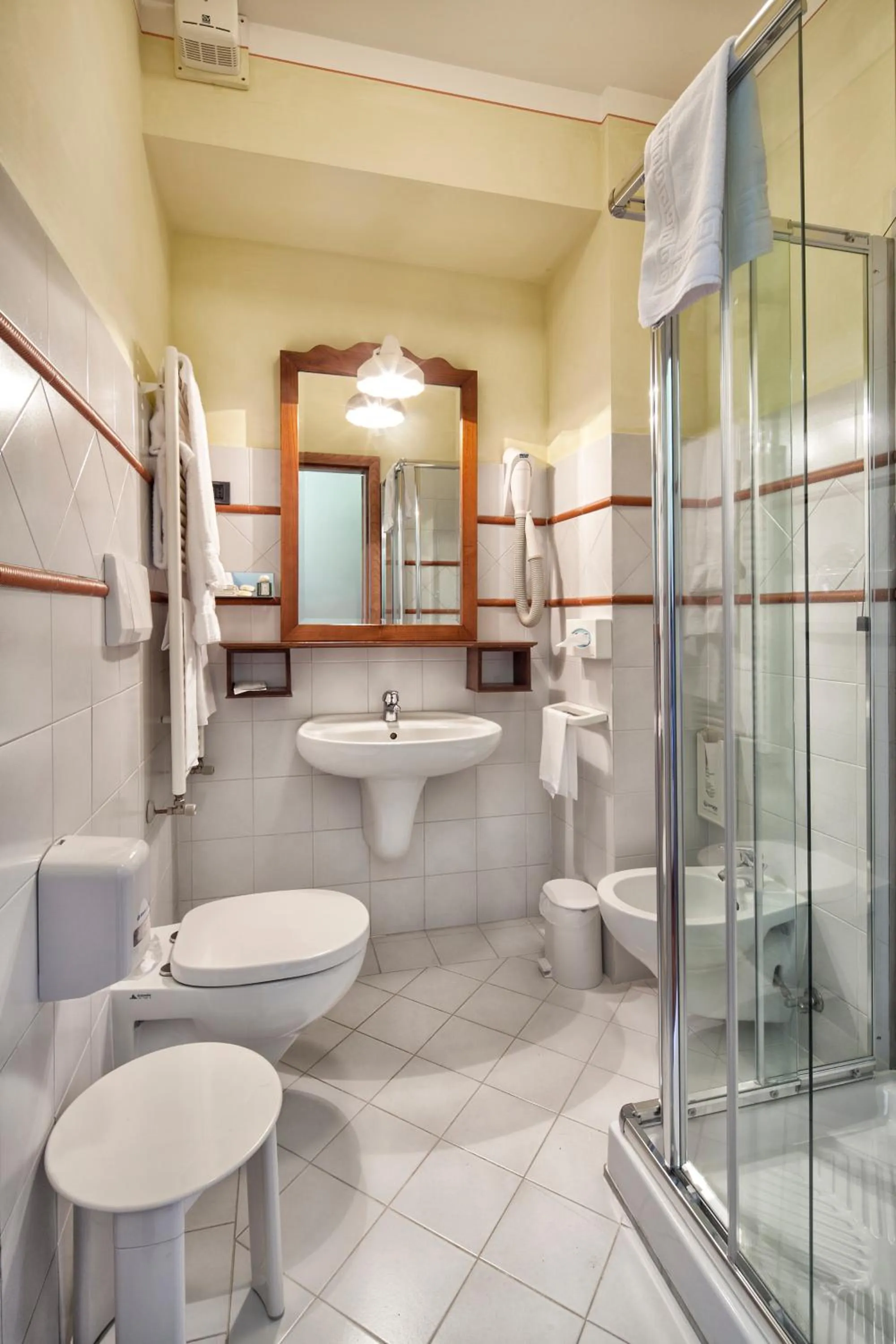 Bathroom in La Macchia