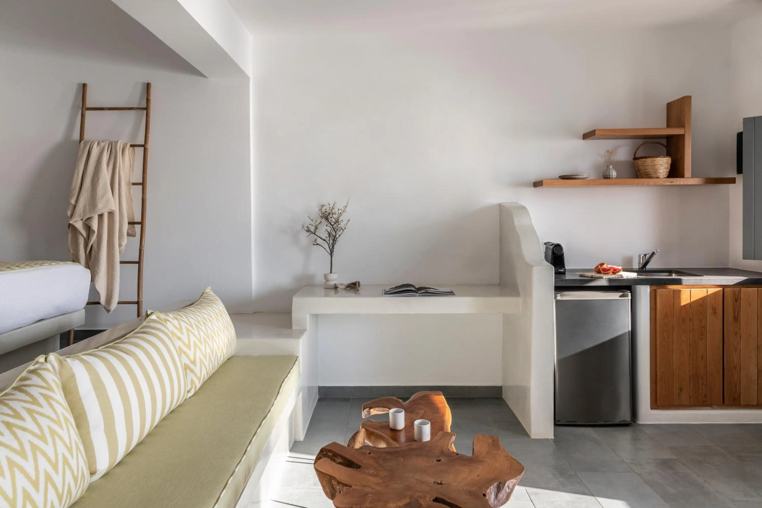 Coffee/tea facilities in LUKAS Aethereal Living