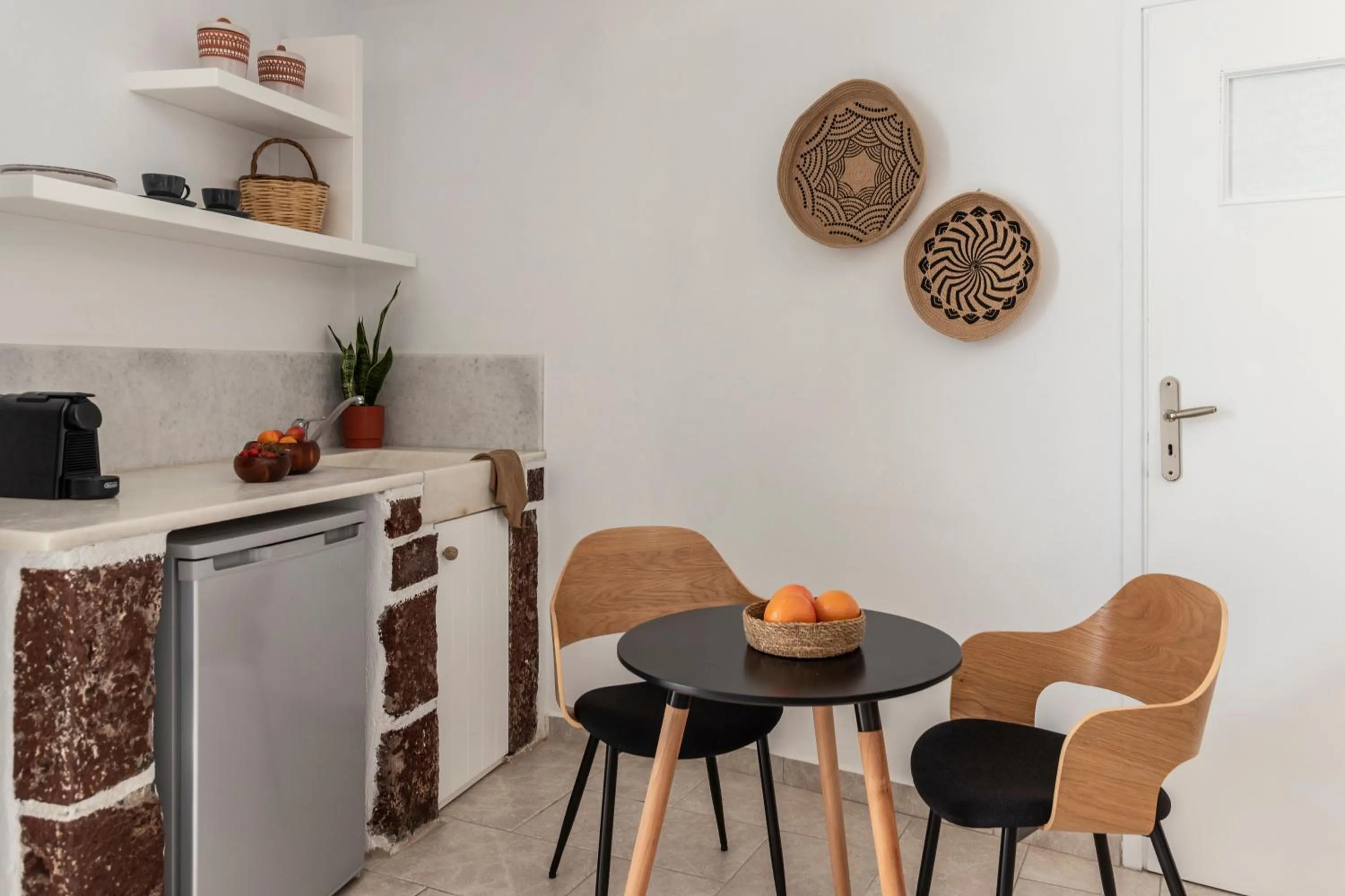 Kitchen or kitchenette in LUKAS Aethereal Living