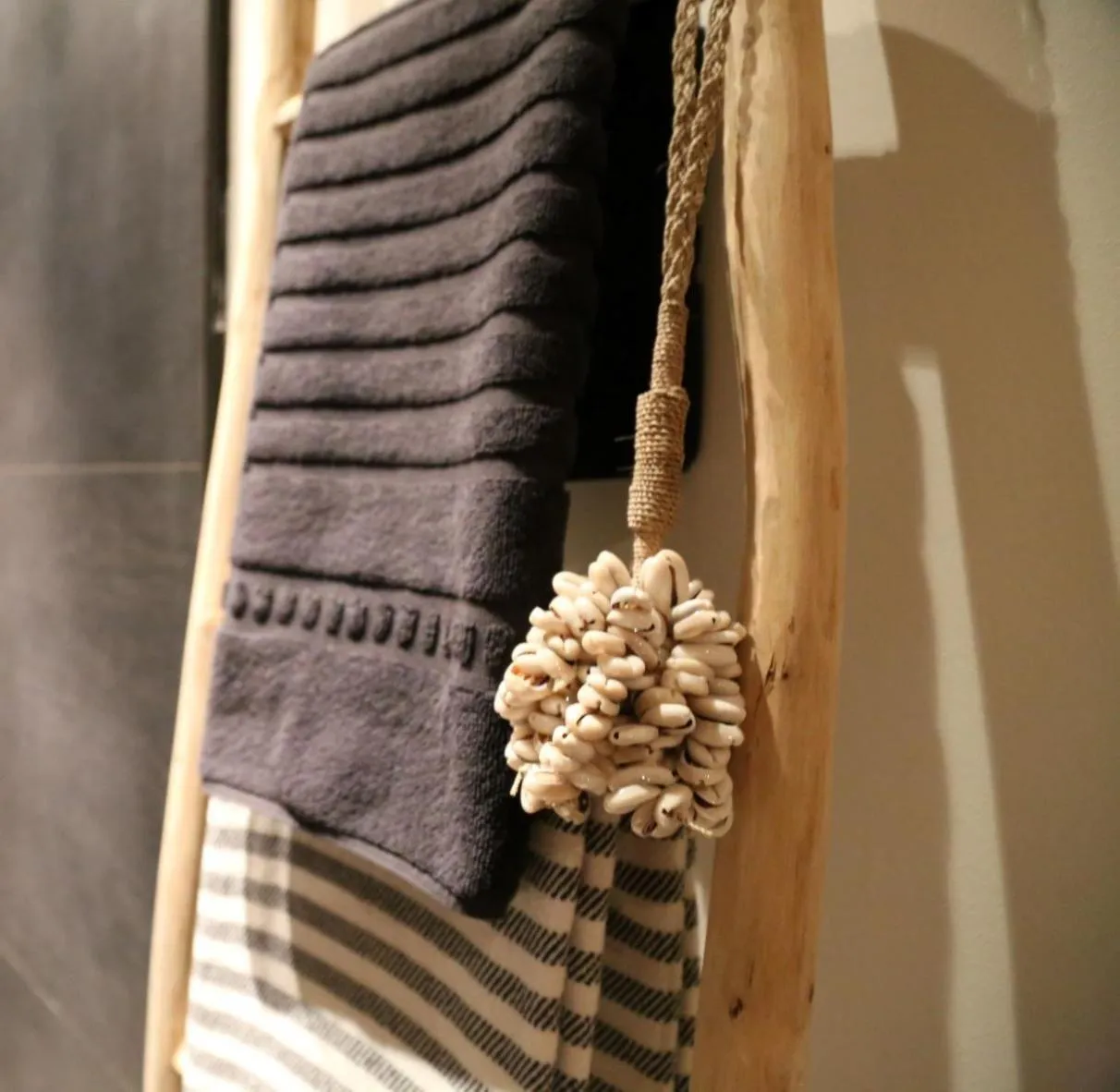 Decorative detail in AuxiliumWellness Get Back to Serenity