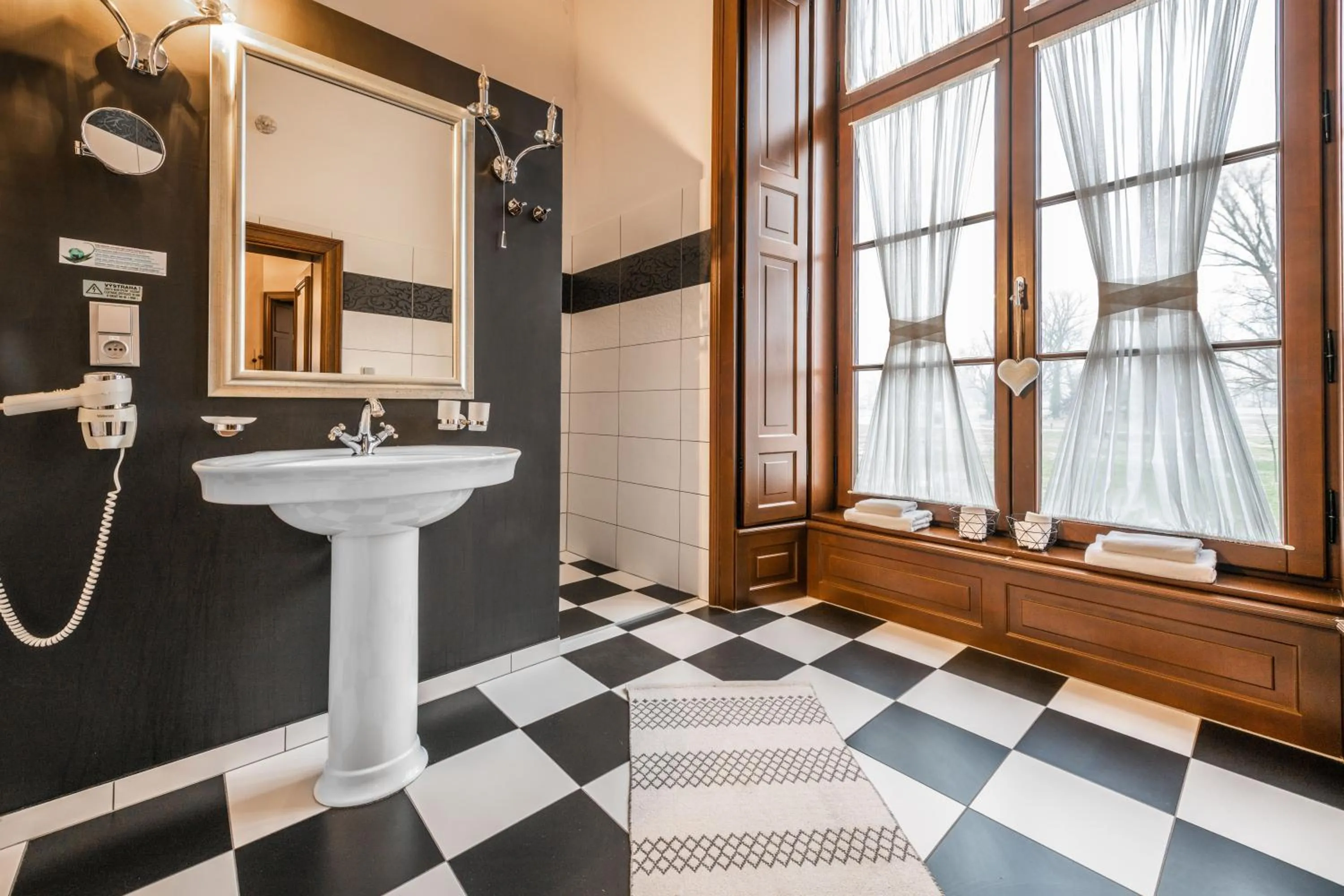 Decorative detail in Chateau Appony