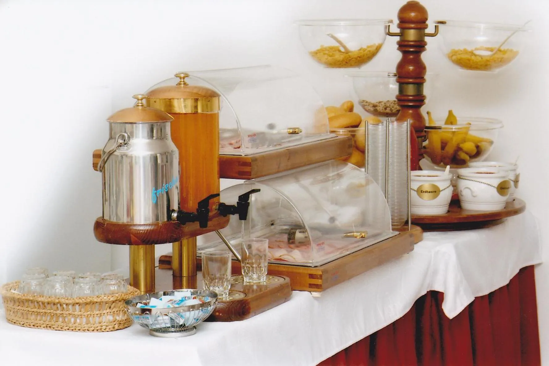 Restaurant/places to eat in Steinhaus Bed & Breakfast