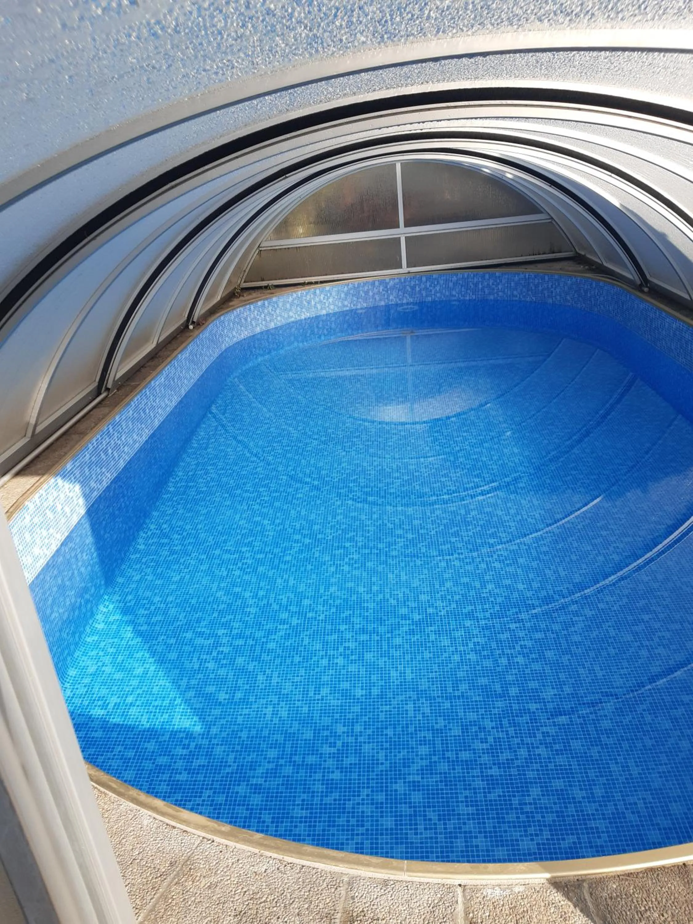 Swimming pool in Steinhaus Bed & Breakfast