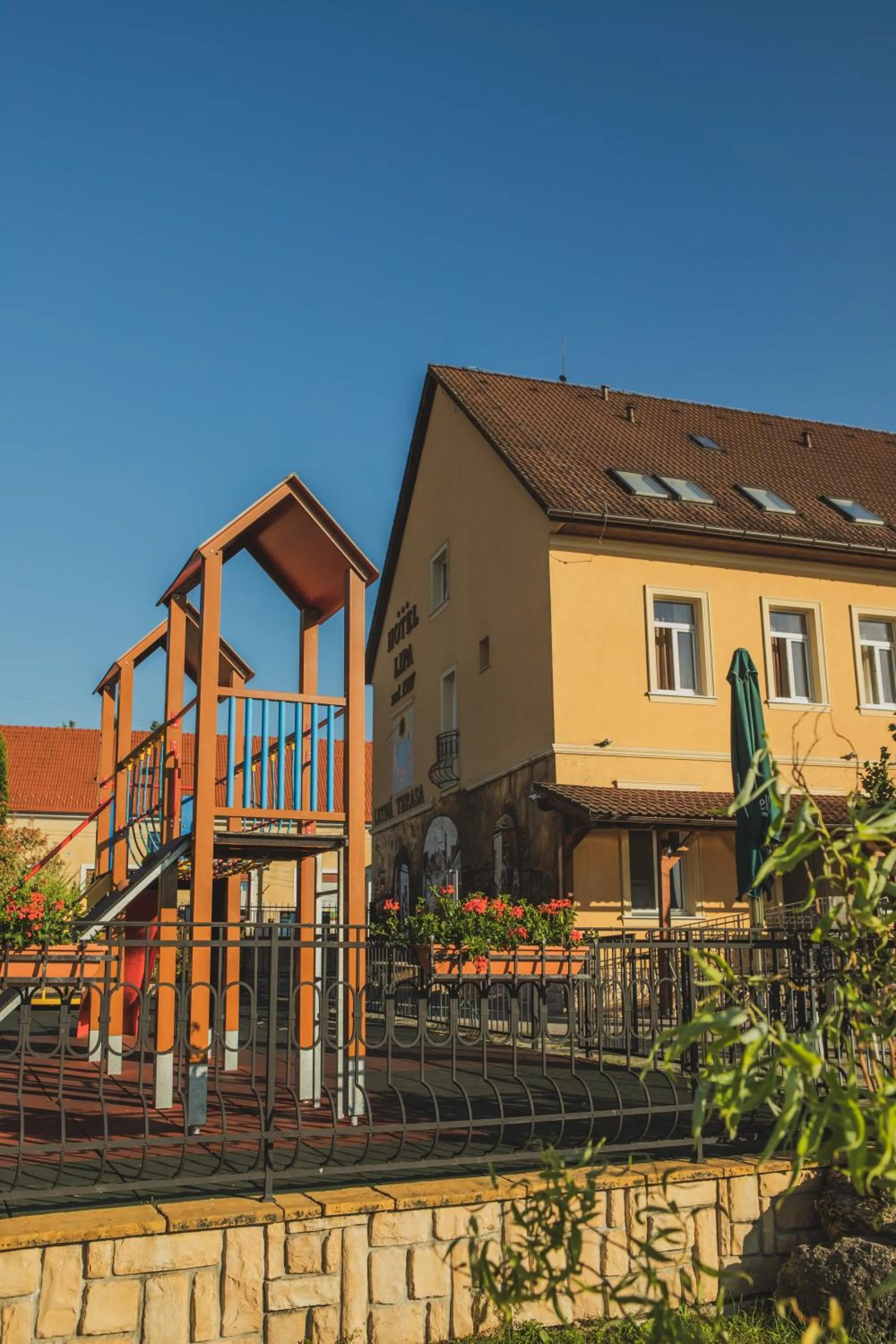 Property building in Hotel Lipa