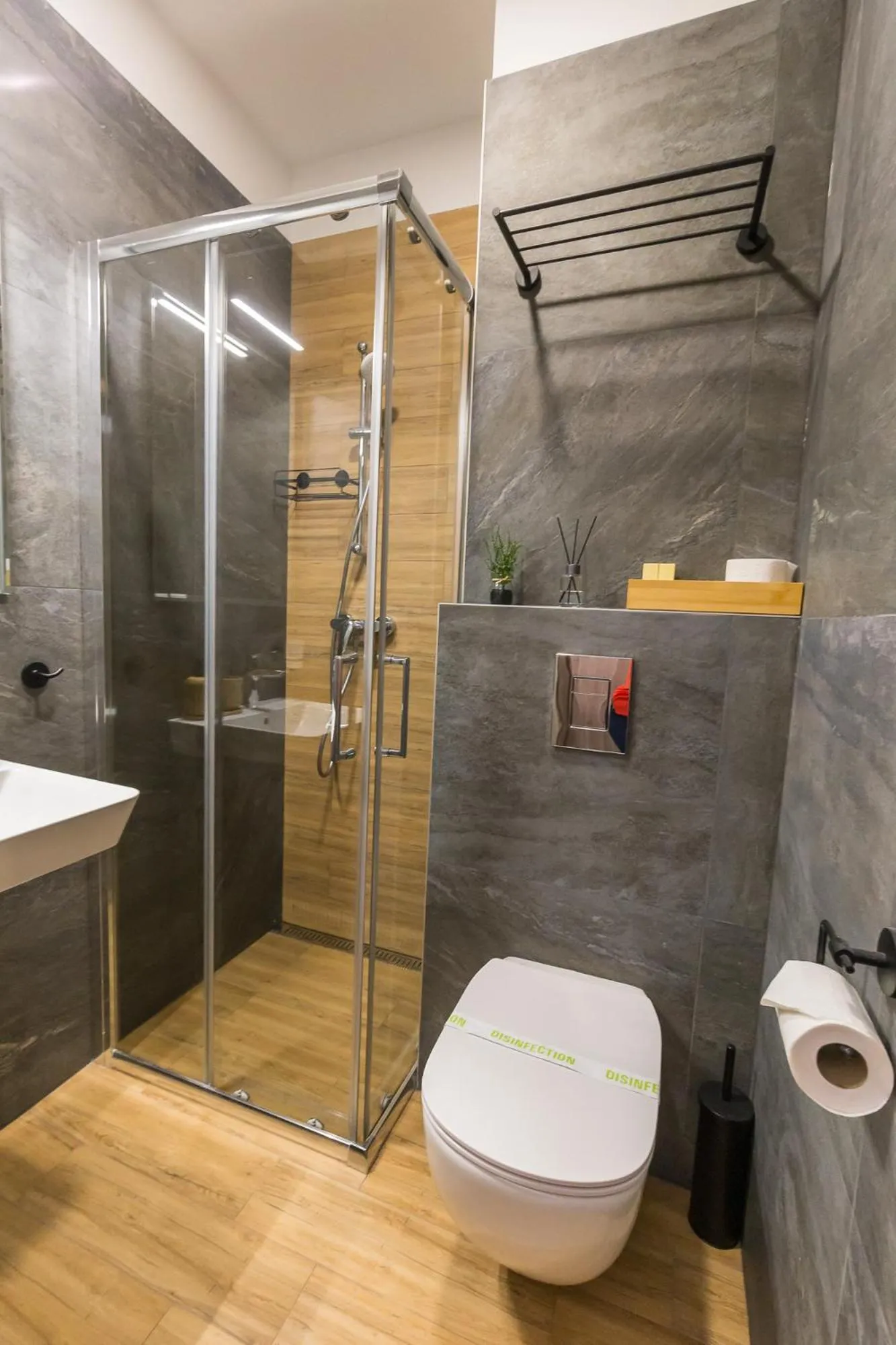 Bathroom in Bed & Breakfast Hotel Perla