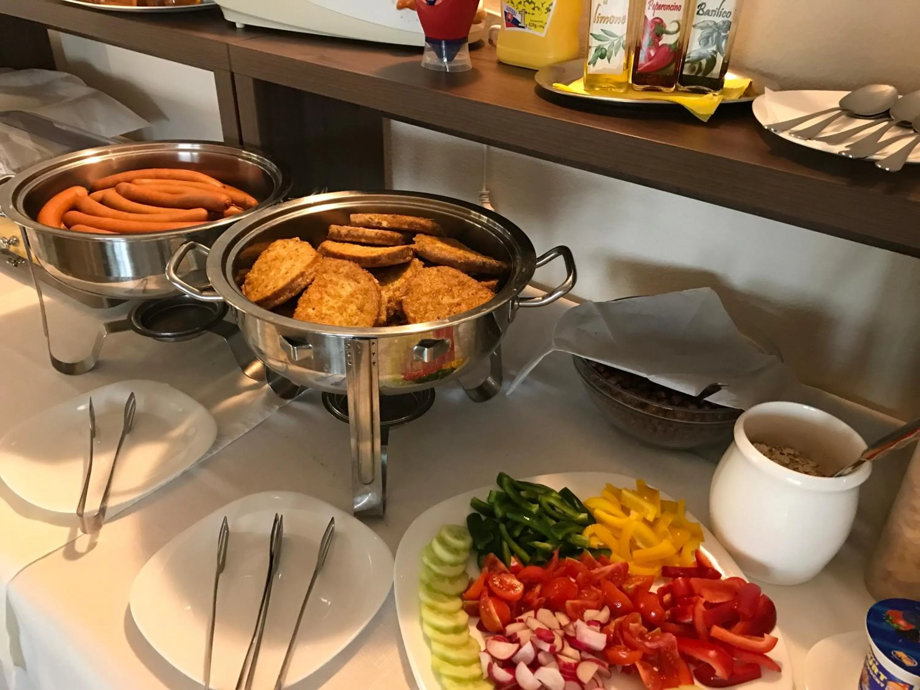 Breakfast in Bed & Breakfast Hotel Perla