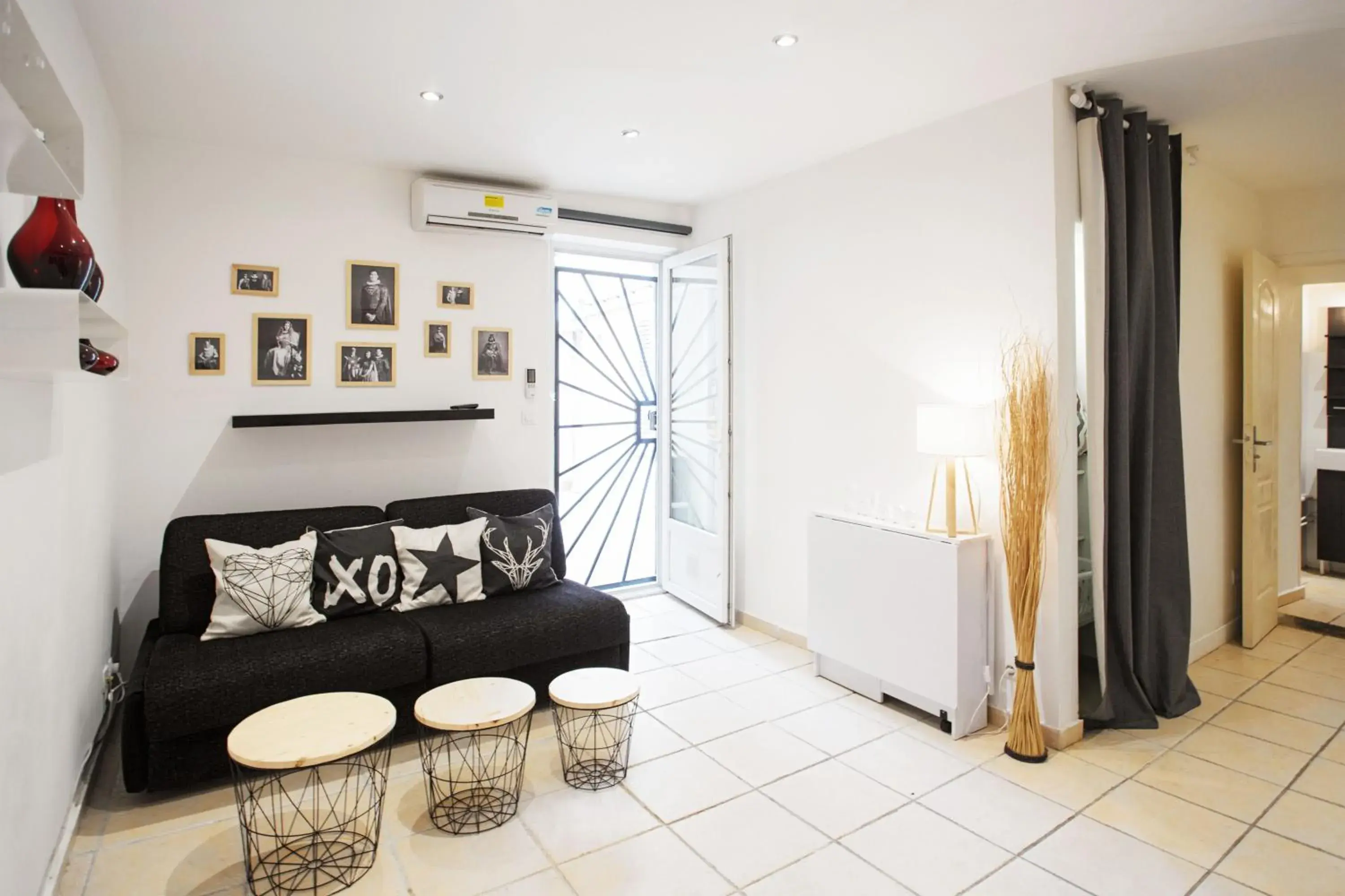 GregBnb - Studio Cosy - CLIMATISÉ - WIFI - 15min Gare GregBnb - Studio Cosy - CLIMATISÉ - WIFI - 15min Gare