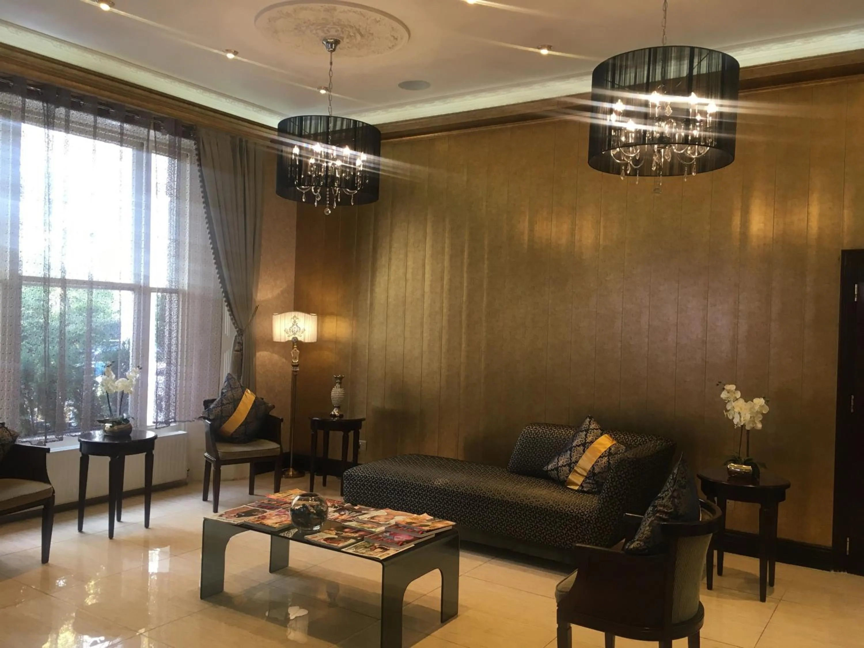 Lobby or reception in The Premier Notting Hill