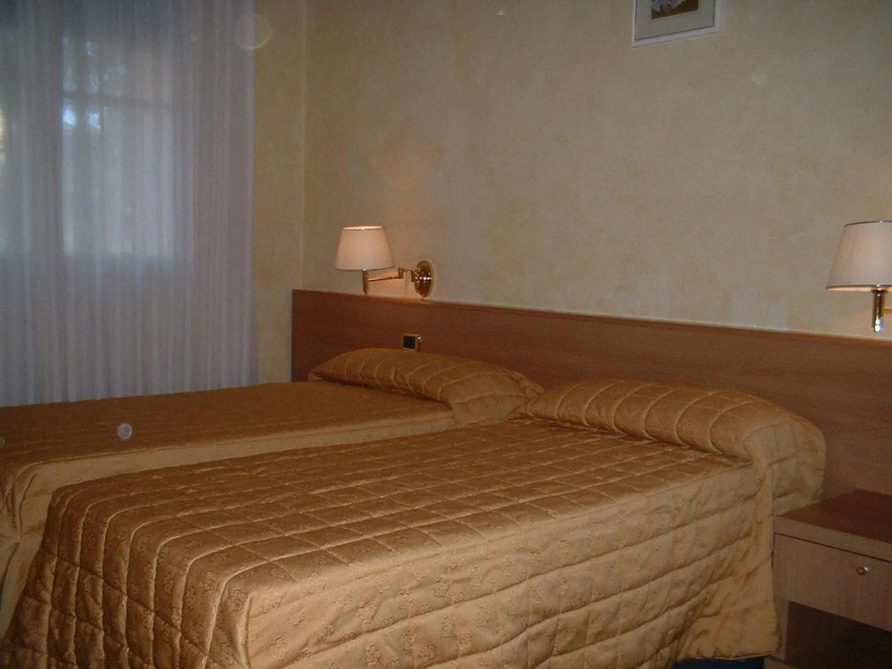 Bed in Hotel Miravalle 2000