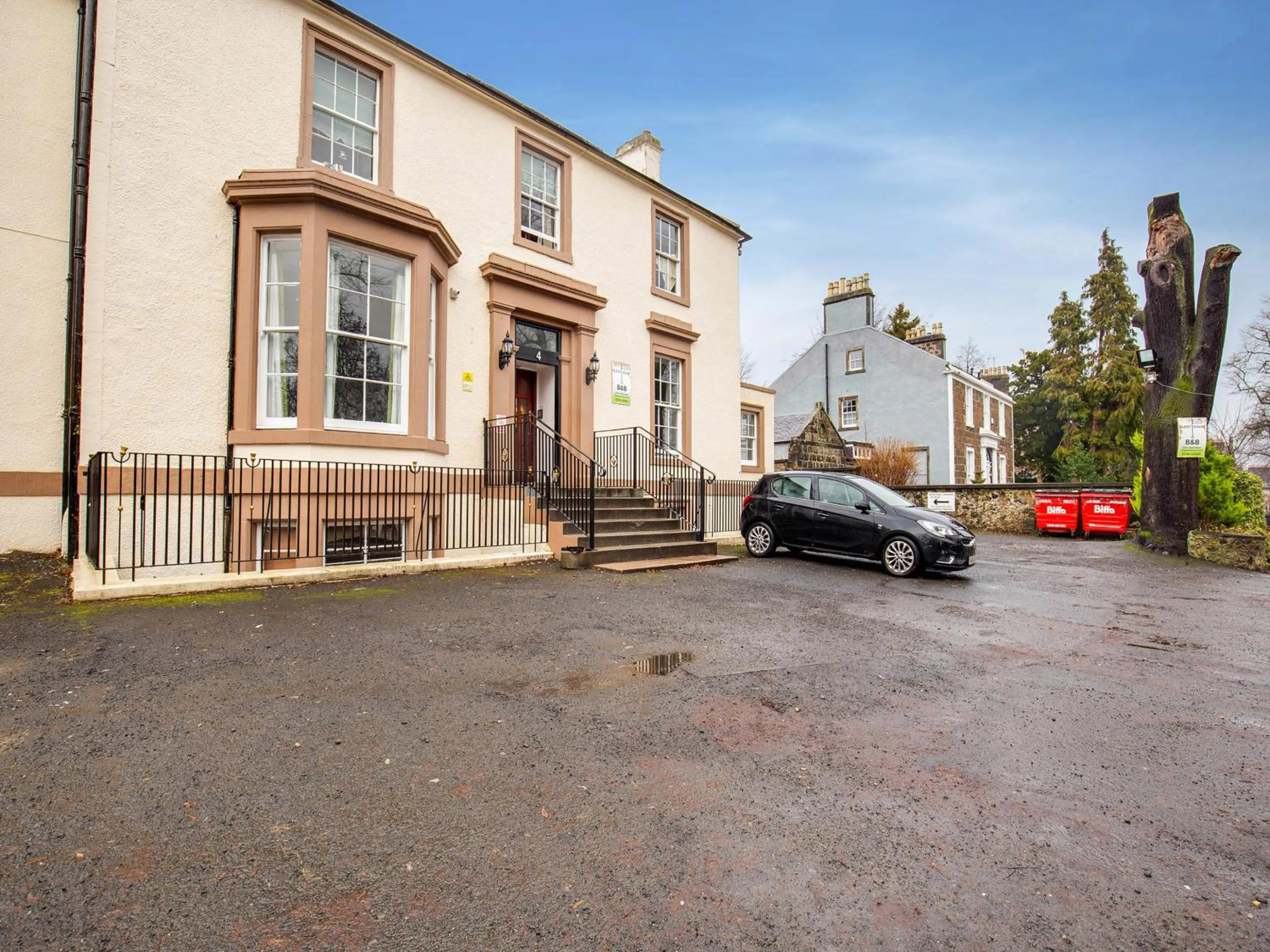 Facade/entrance in Lost Guest House Stirling