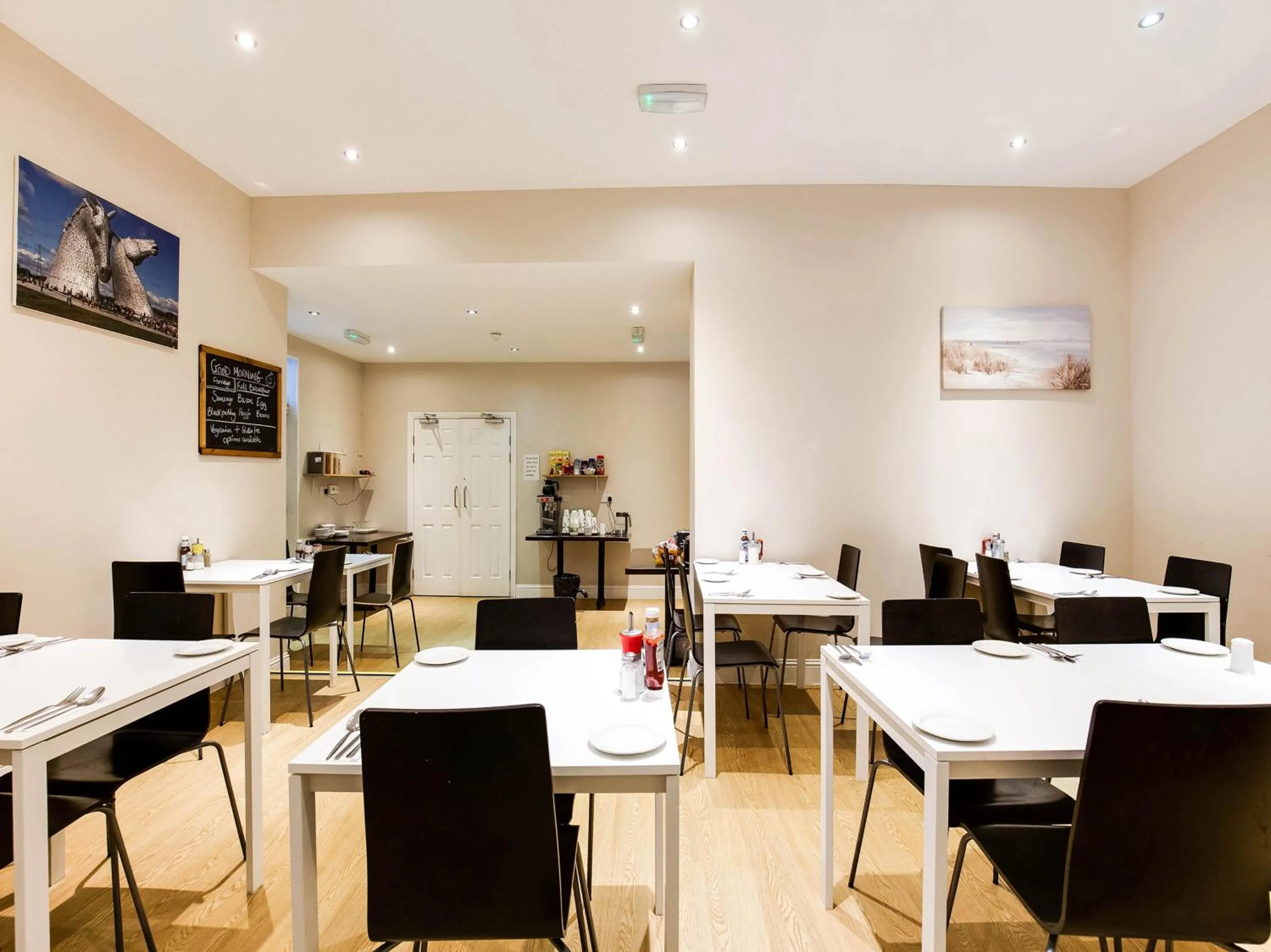 Restaurant/places to eat in Lost Guest House Stirling