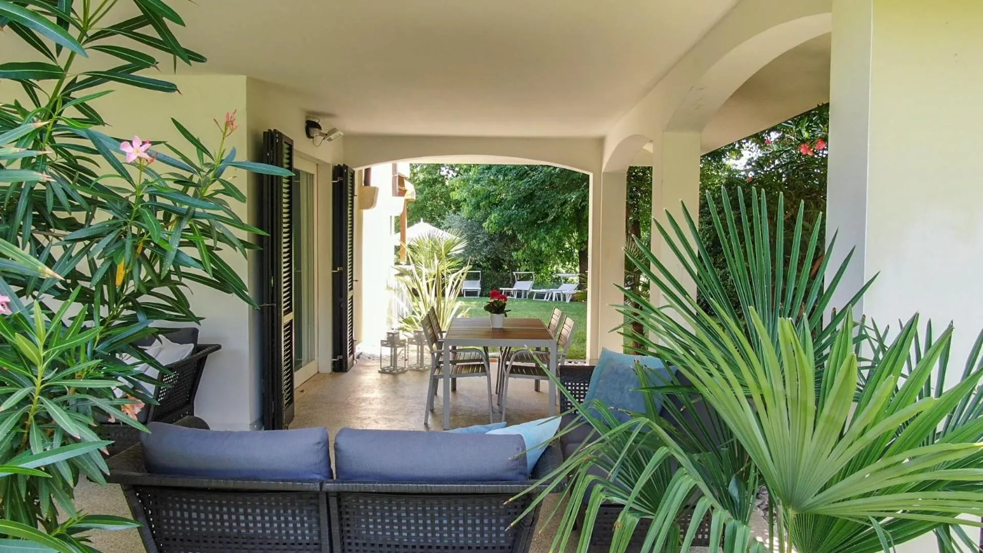 Italia Living Villa