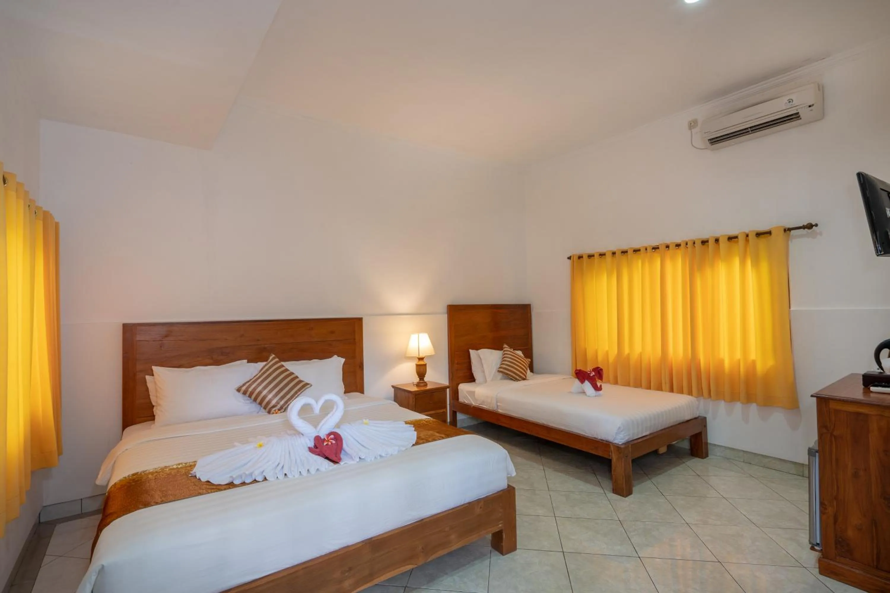 Bed in Nusa Indah Bungalow