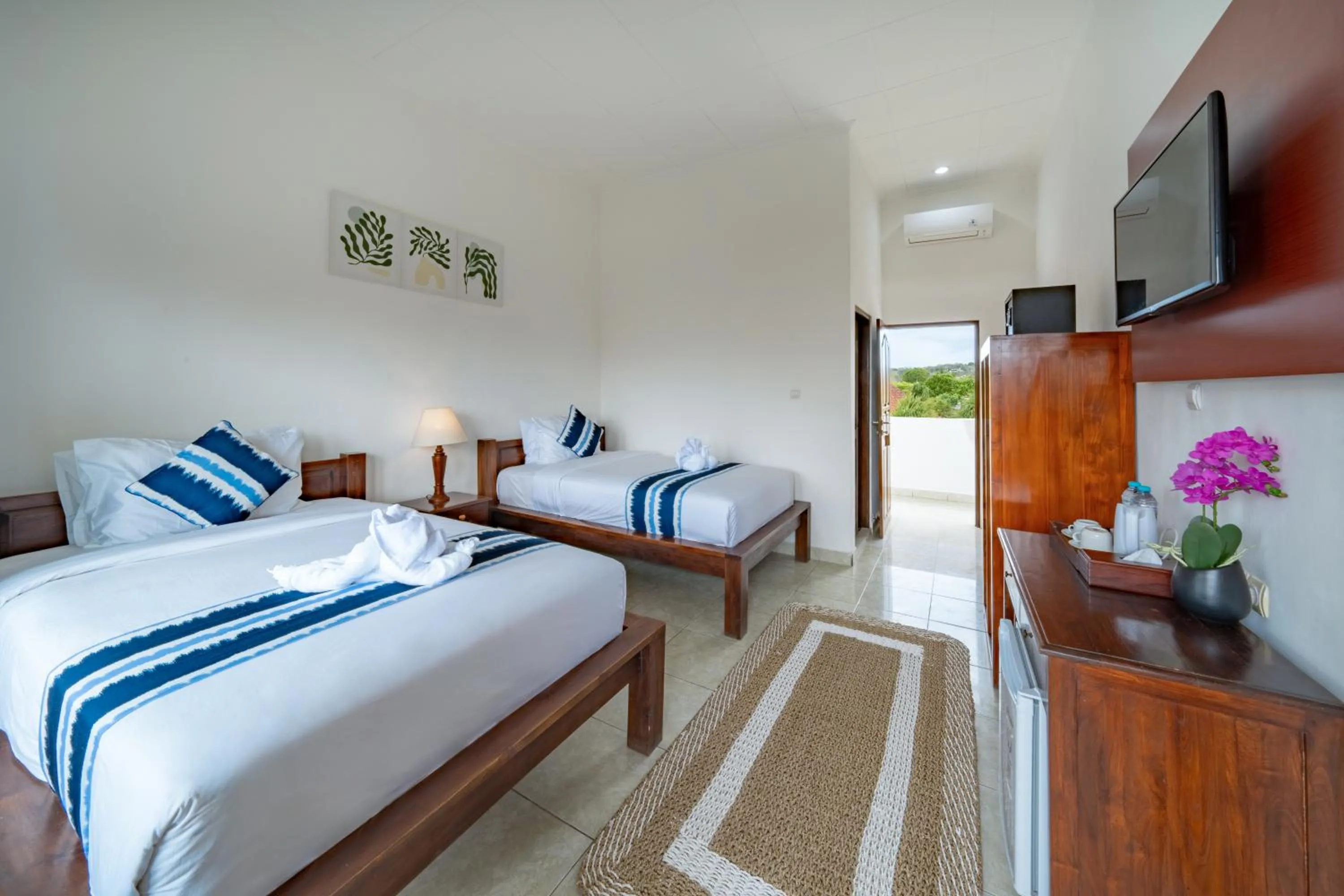 Bed in Nusa Indah Bungalow