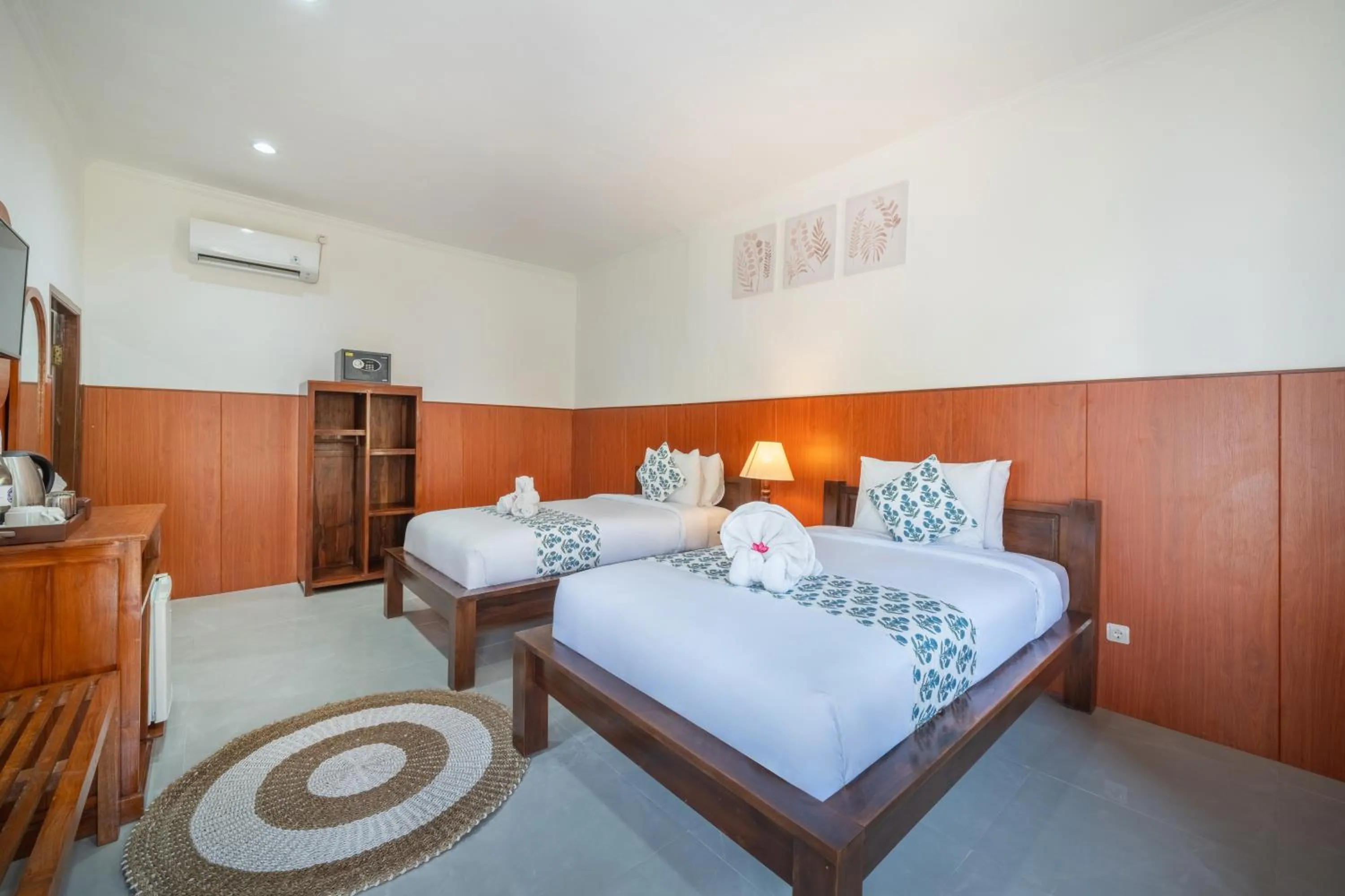 Bed in Nusa Indah Bungalow