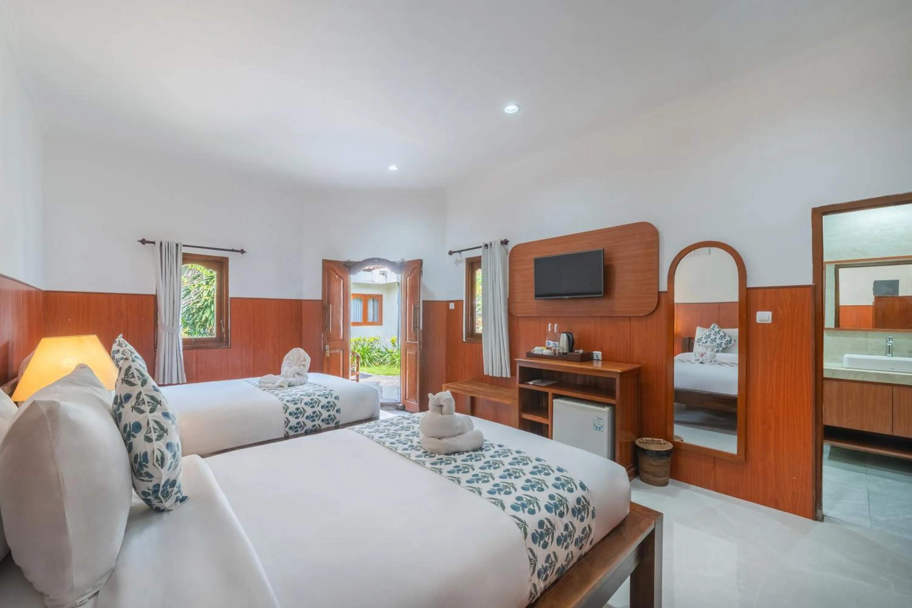 Bed in Nusa Indah Bungalow
