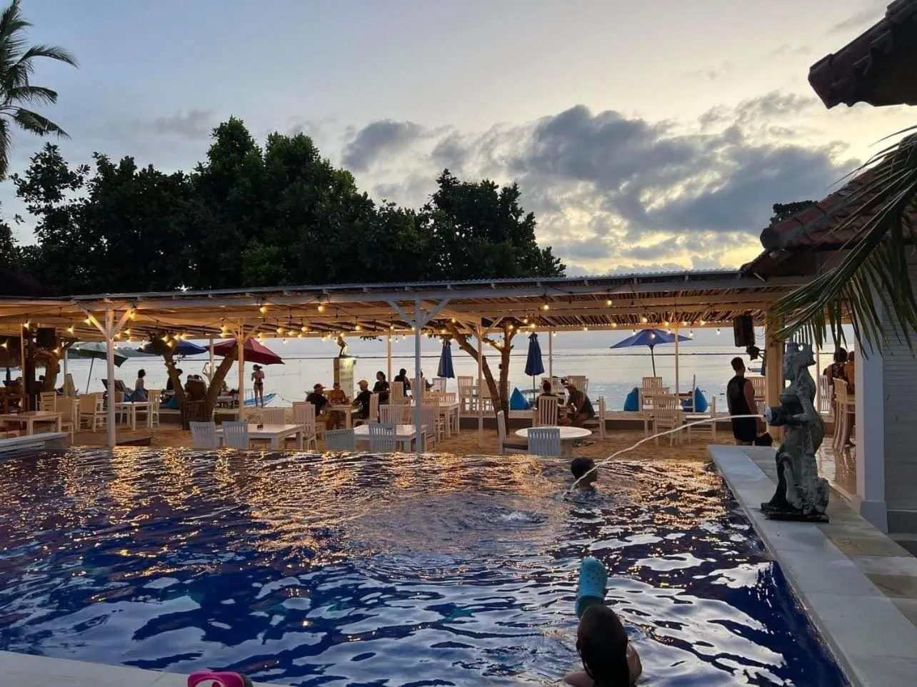 Pool view in Nusa Indah Bungalow