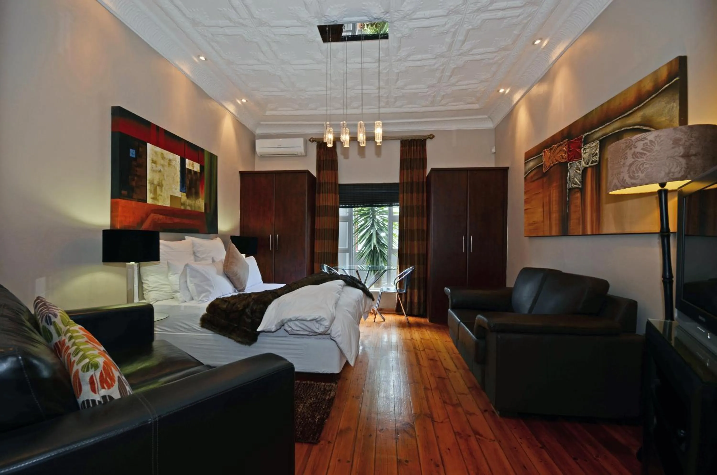 Photo of the whole room, Bed in Saffron Guest House