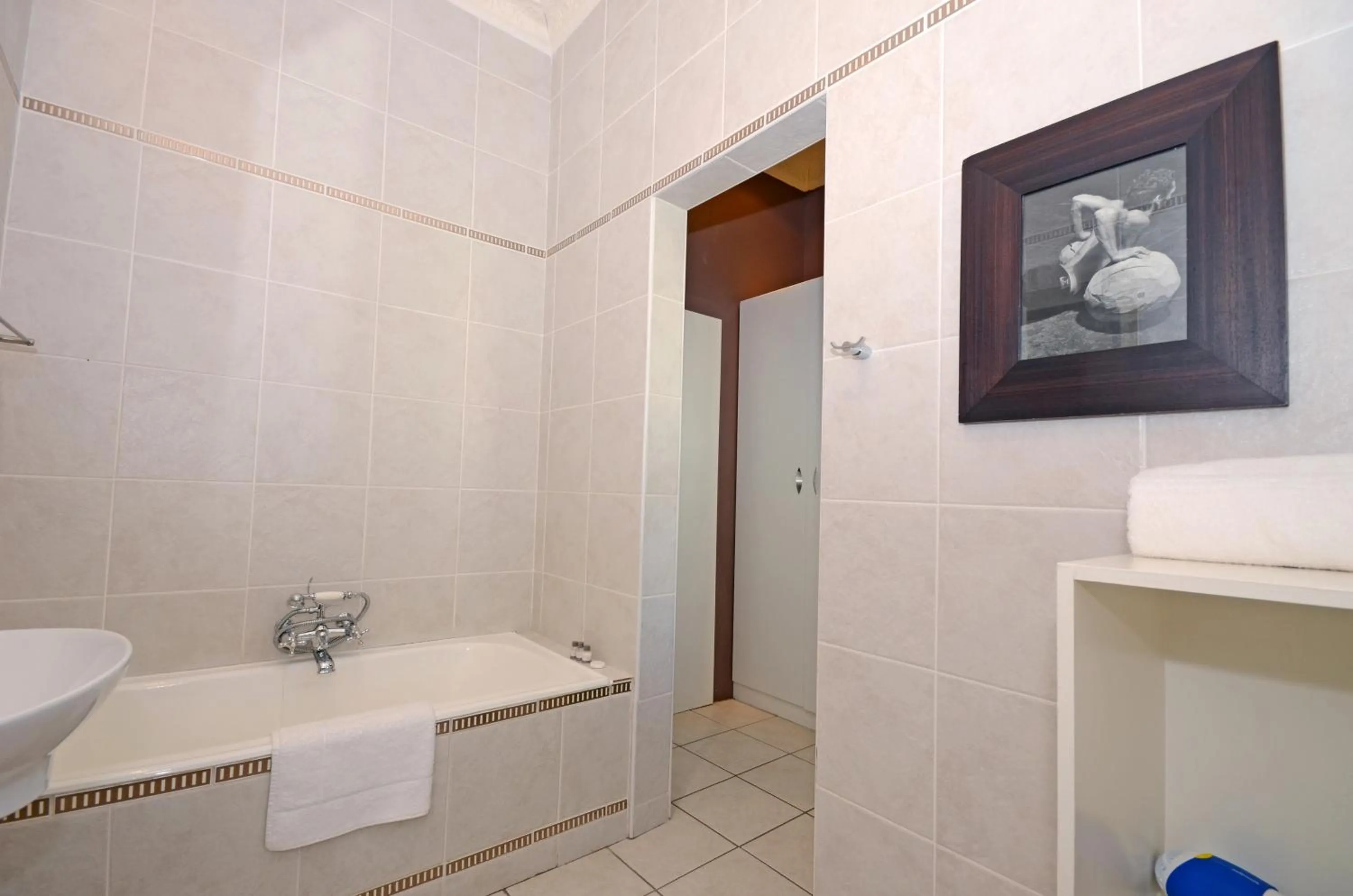 Bathroom in Saffron Guest House