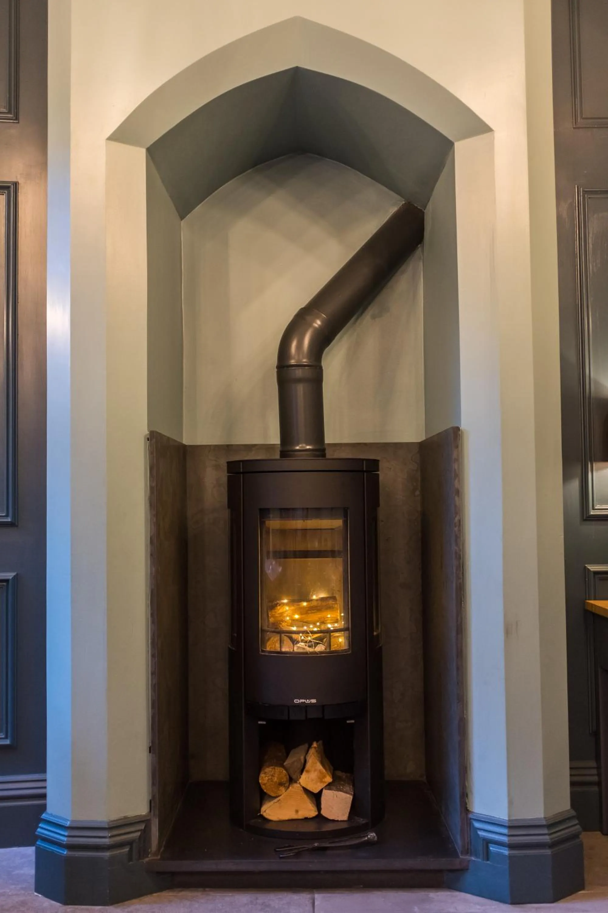 fireplace in The Fleece Hotel Richmond