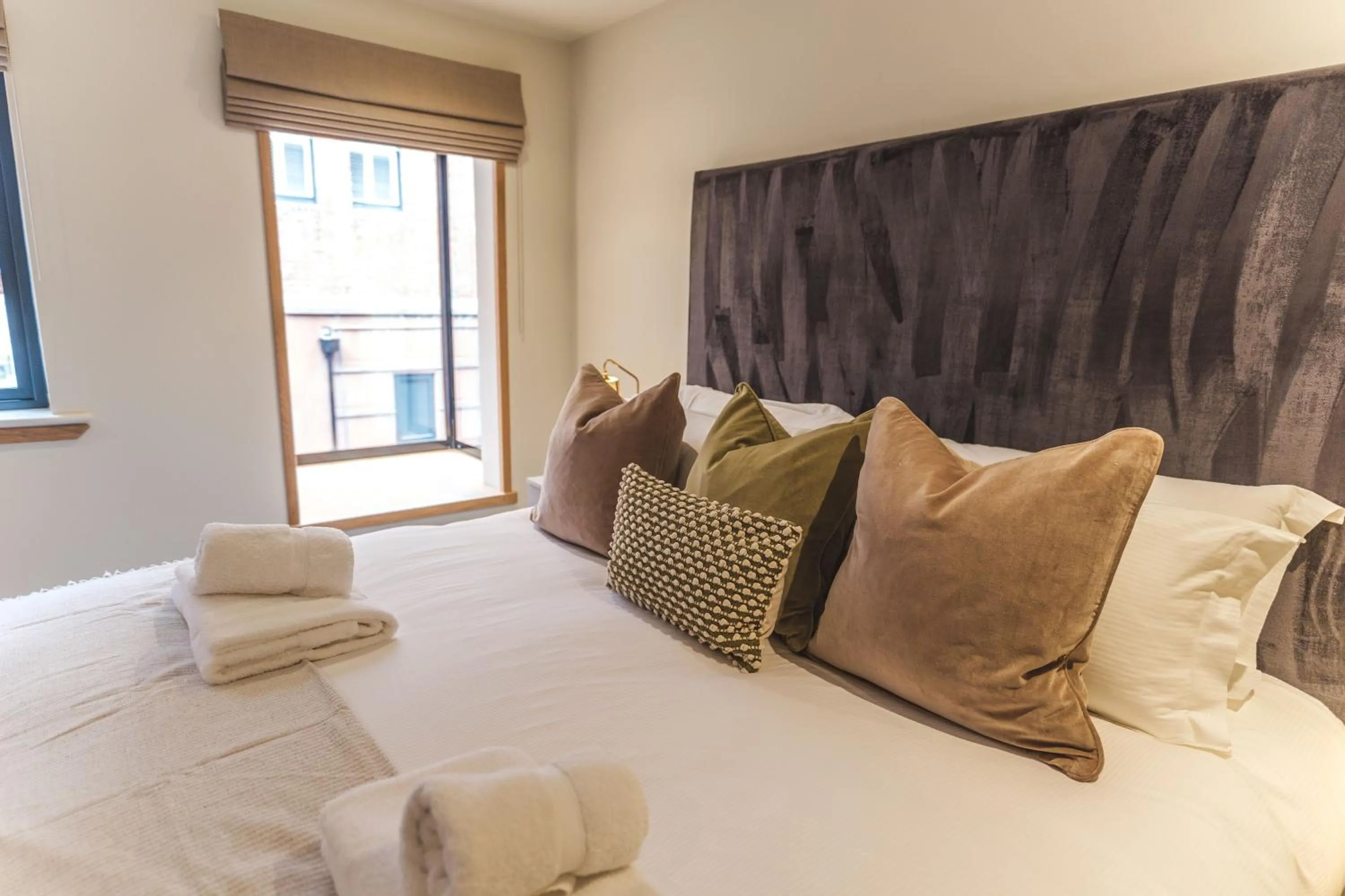 Bed in The Fleece Hotel Richmond