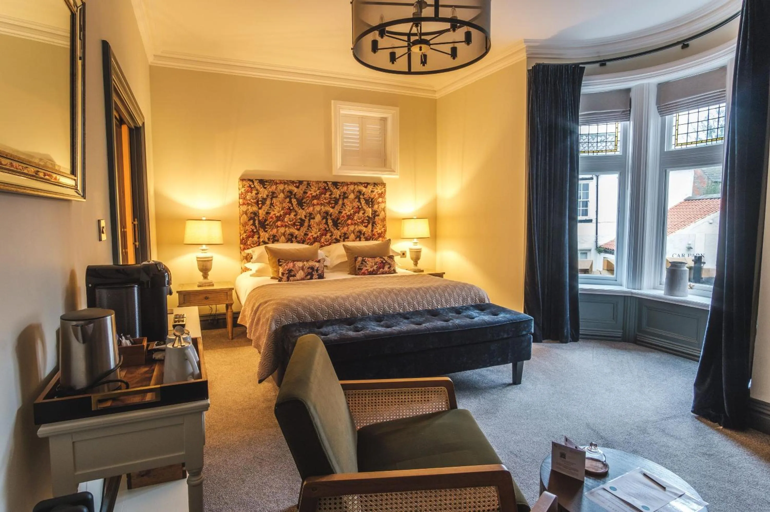 Bed in The Fleece Hotel Richmond