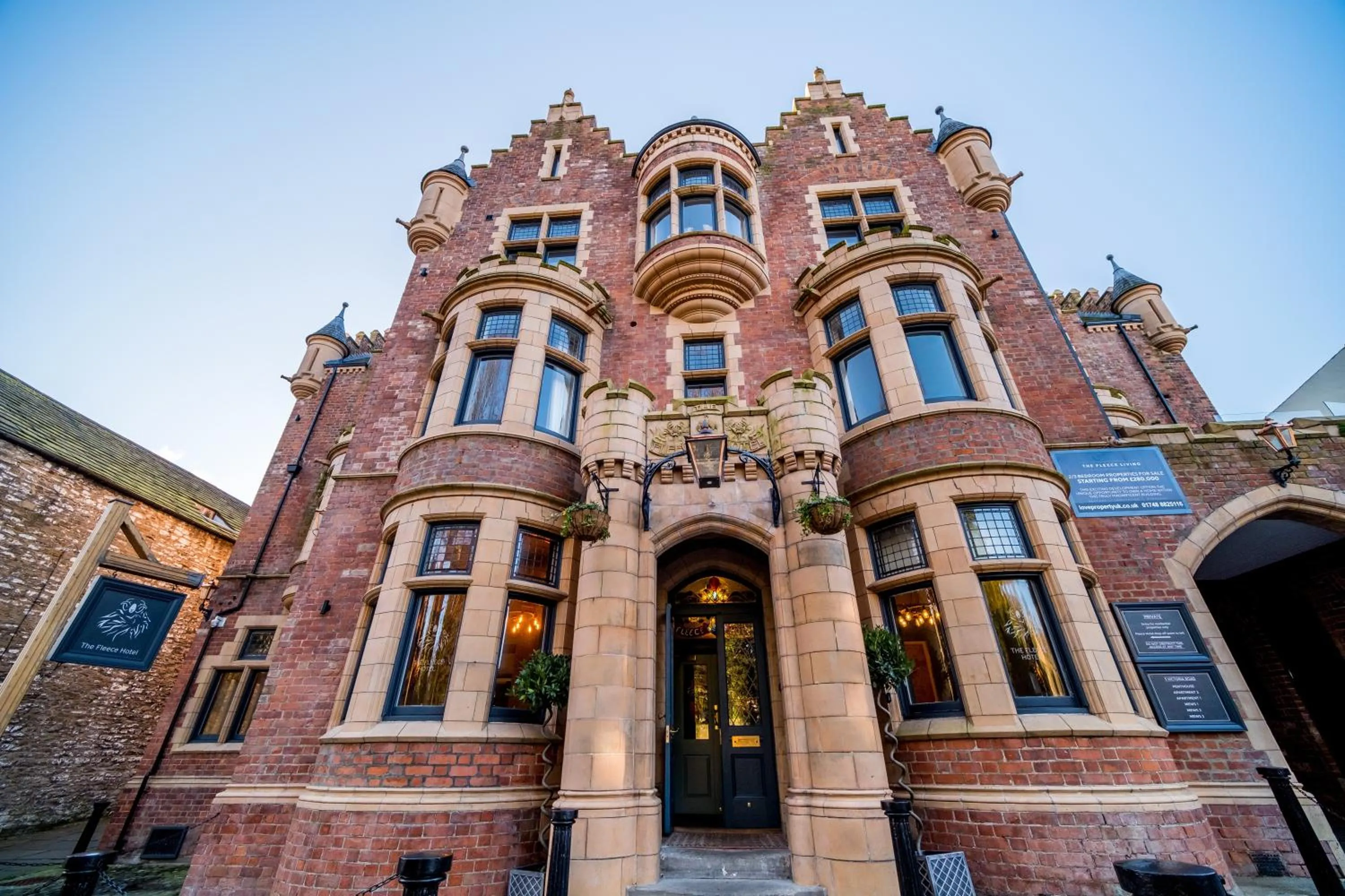 Property building in The Fleece Hotel Richmond