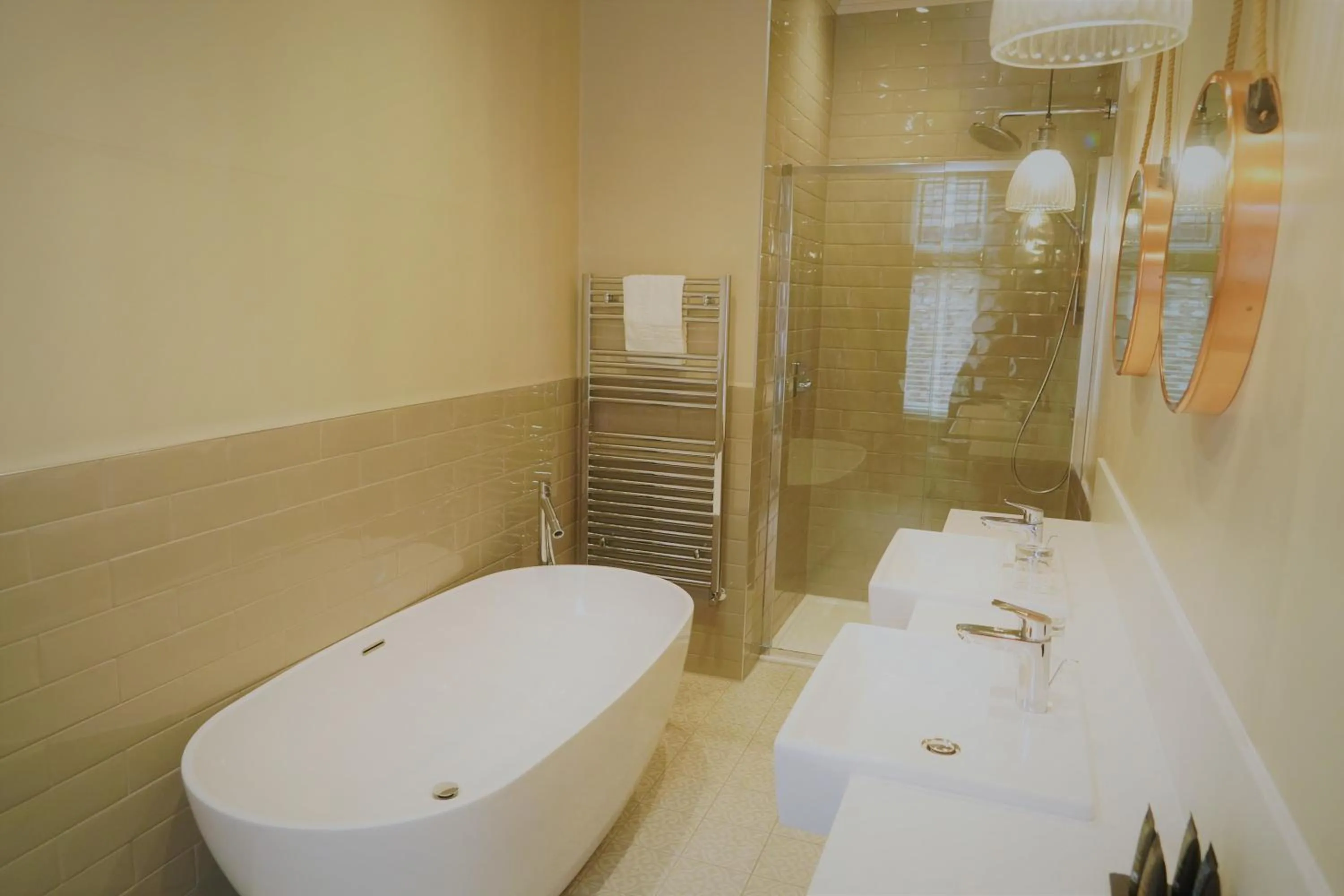 Bathroom in The Fleece Hotel Richmond