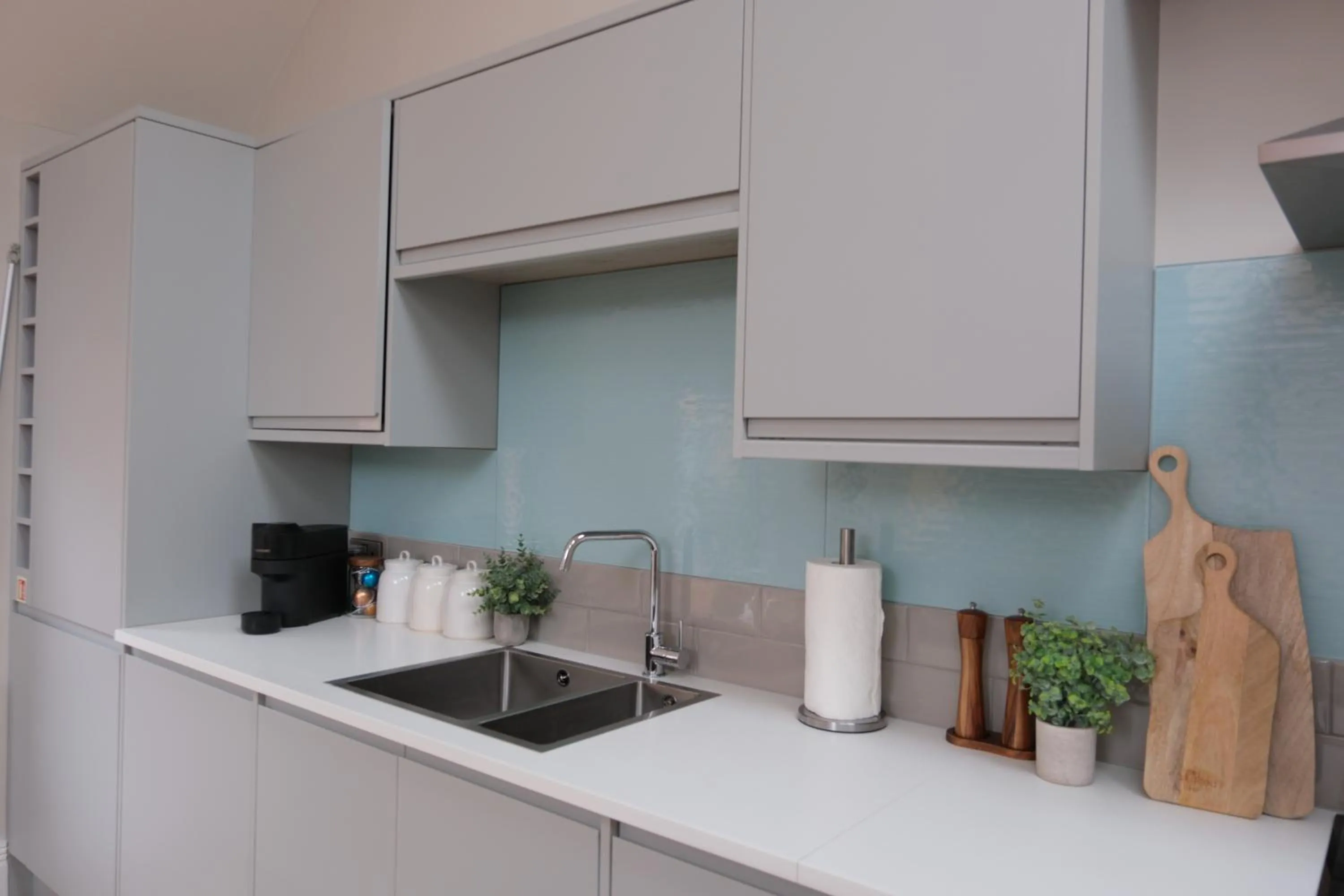 Kitchen or kitchenette in The Fleece Hotel Richmond
