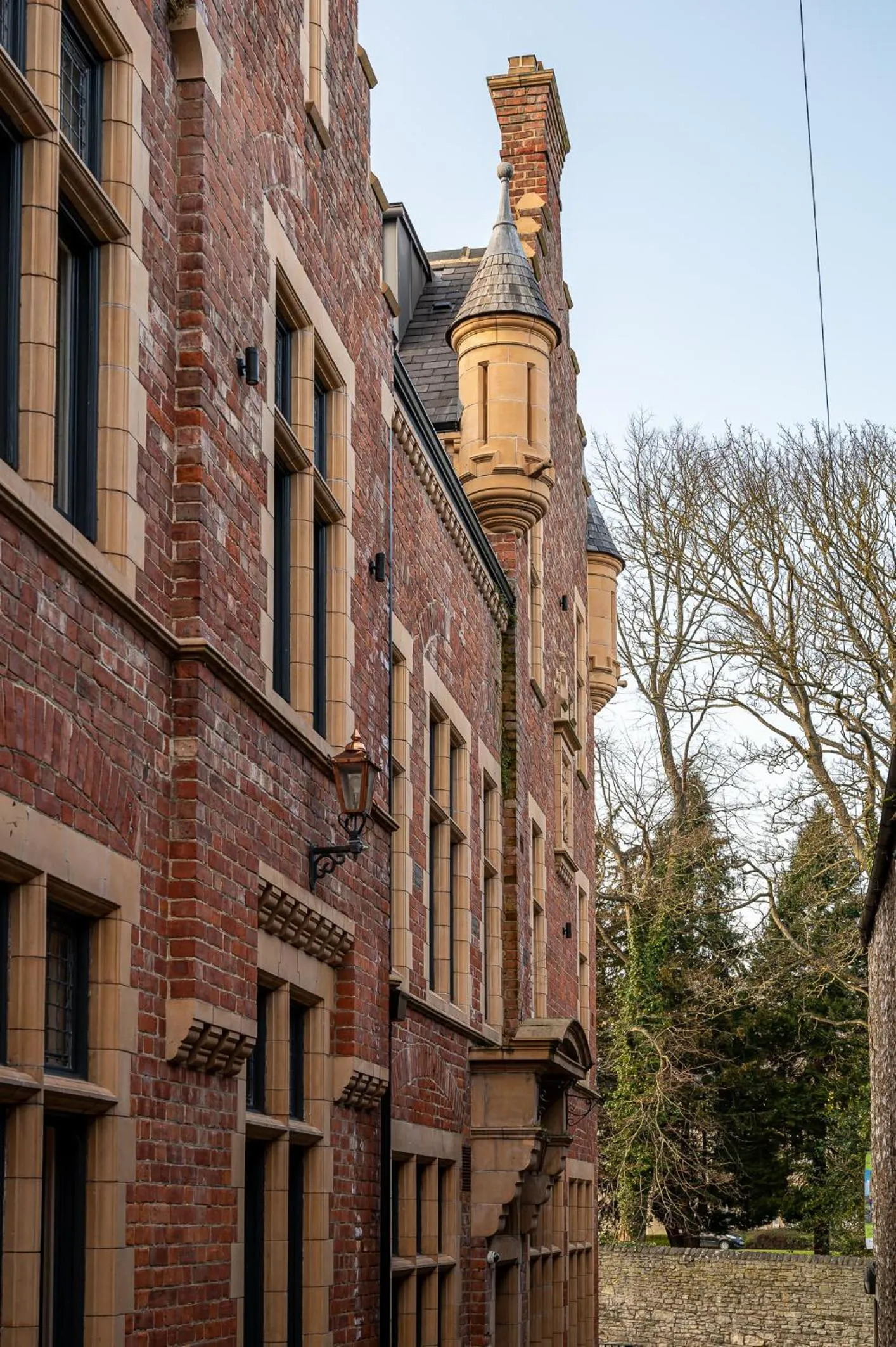 Property building in The Fleece Hotel Richmond