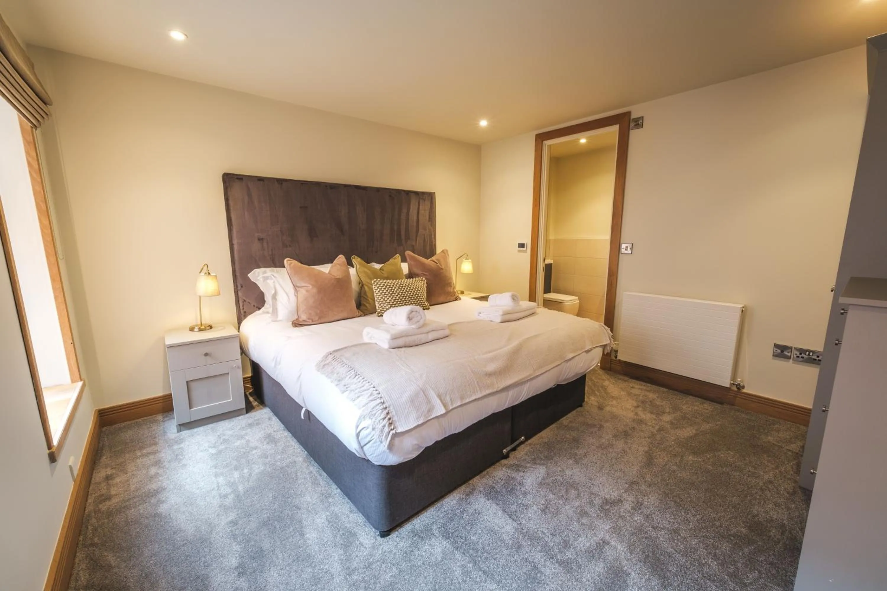 Bed in The Fleece Hotel Richmond