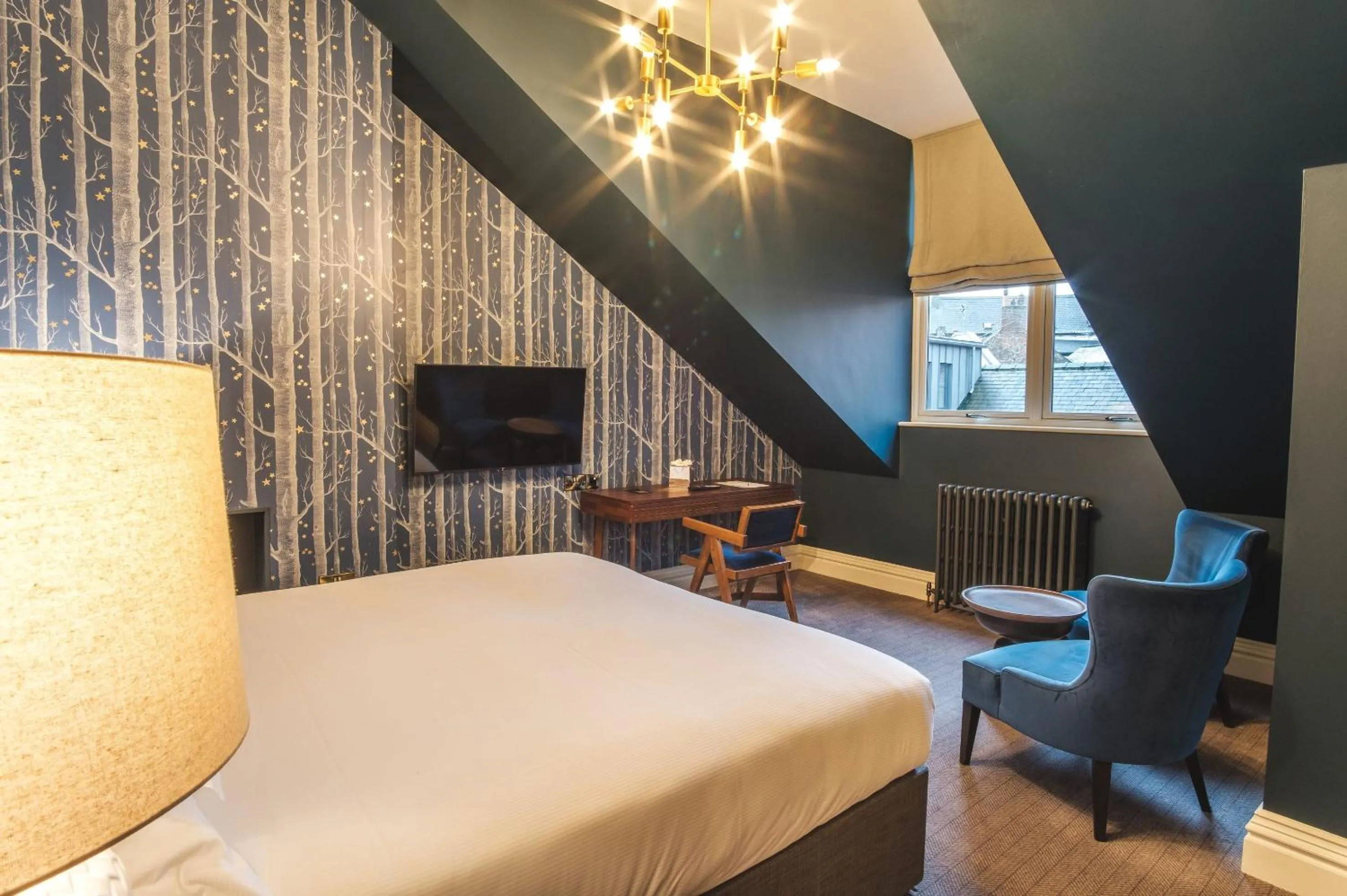 Bed in The Fleece Hotel Richmond