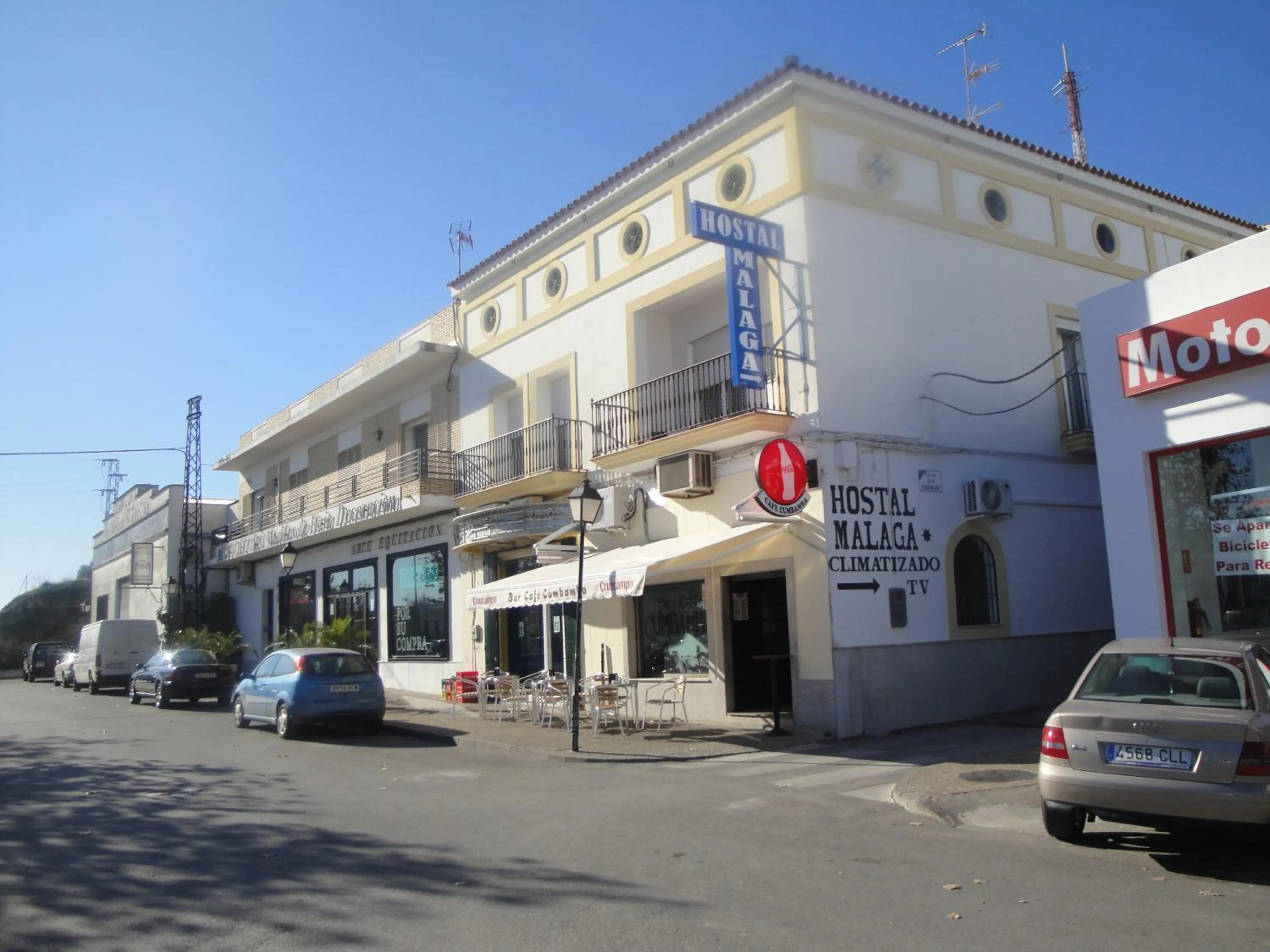 Facade/entrance in Hostal Málaga